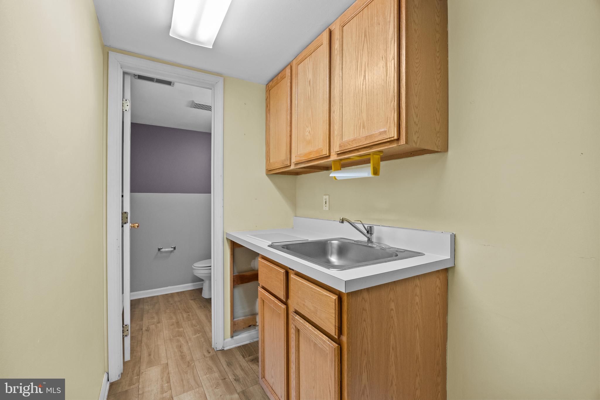 HEDGEROW WOODS - Residential