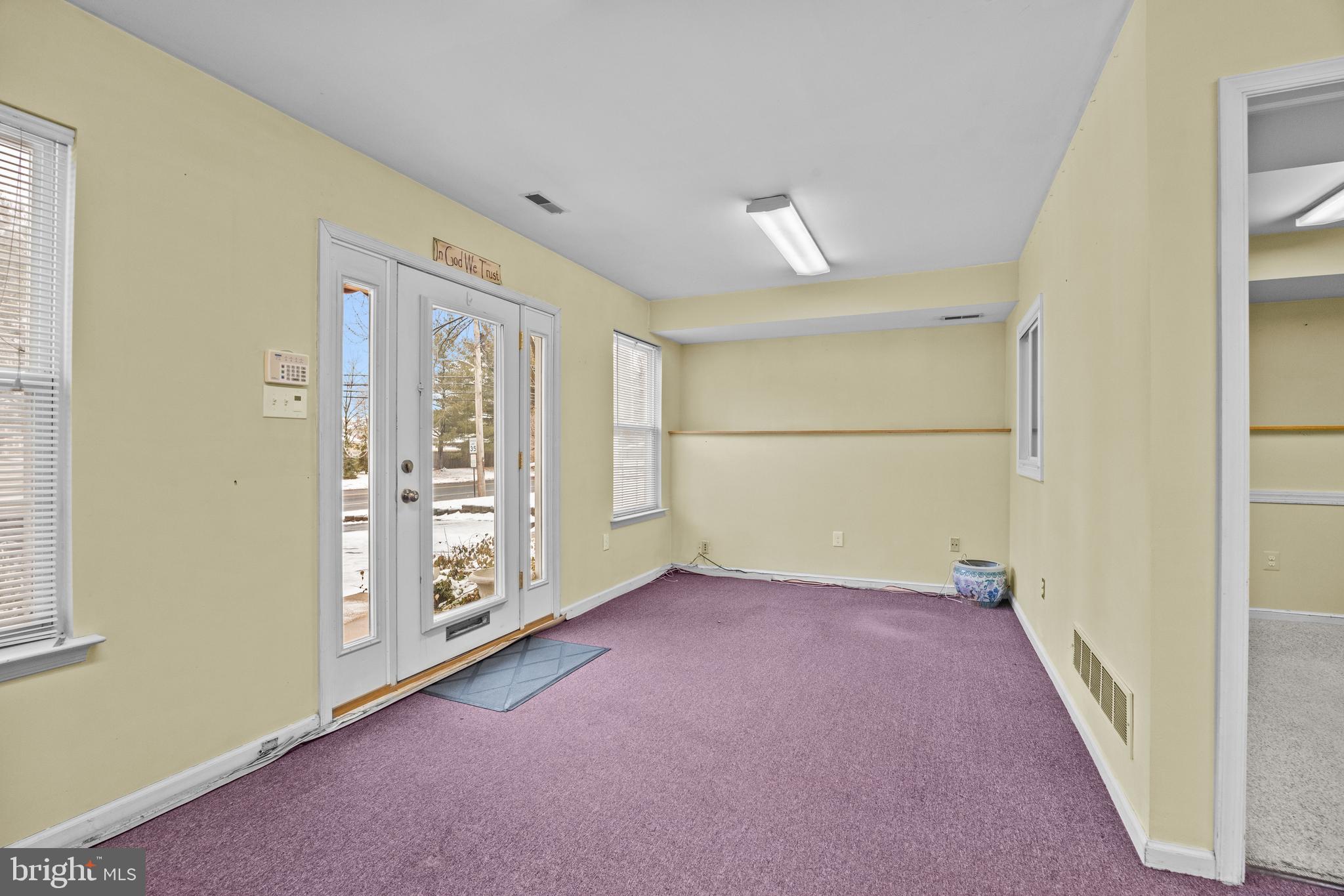 HEDGEROW WOODS - Residential