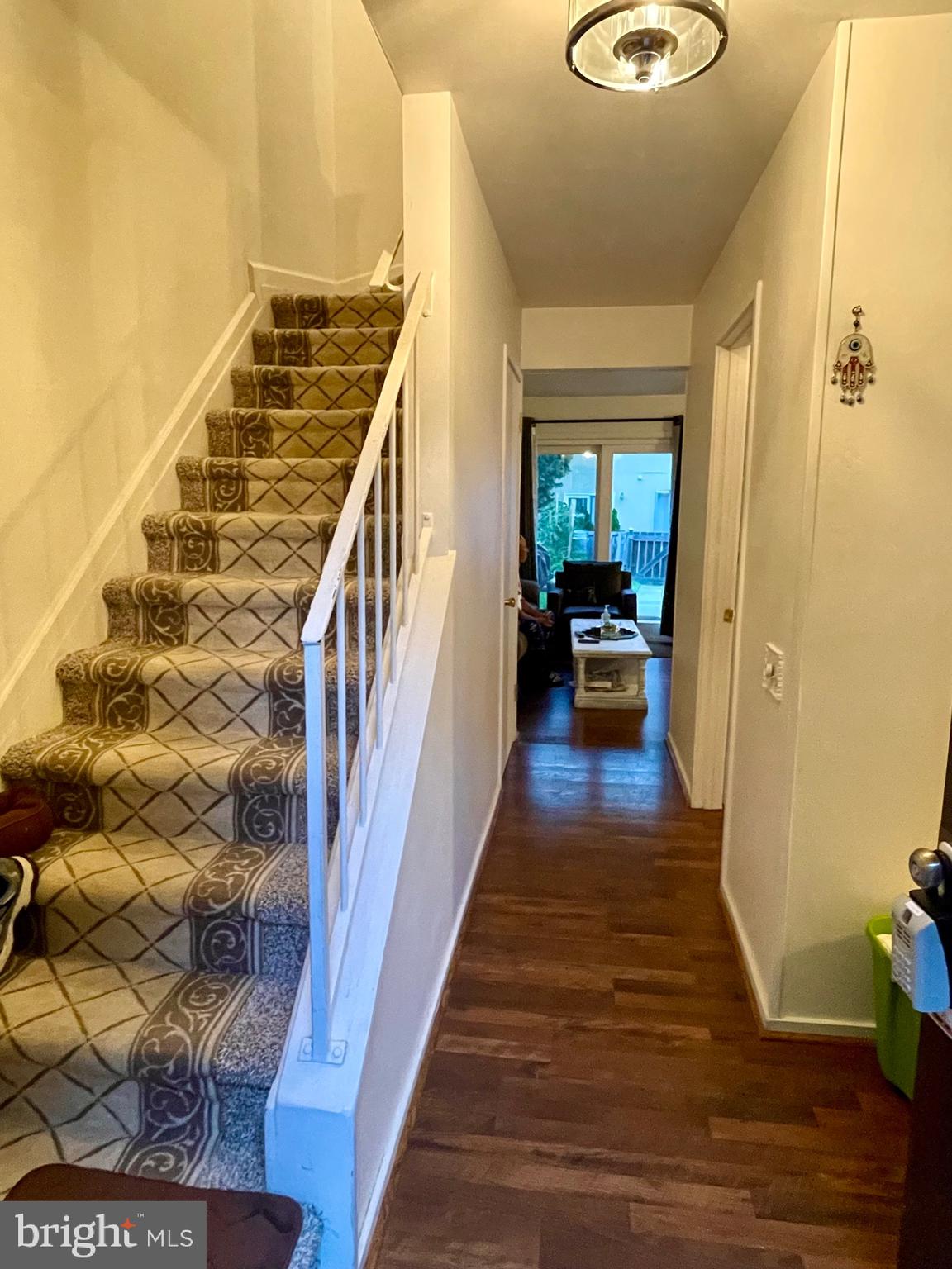 MARYLAND PLACE - Residential