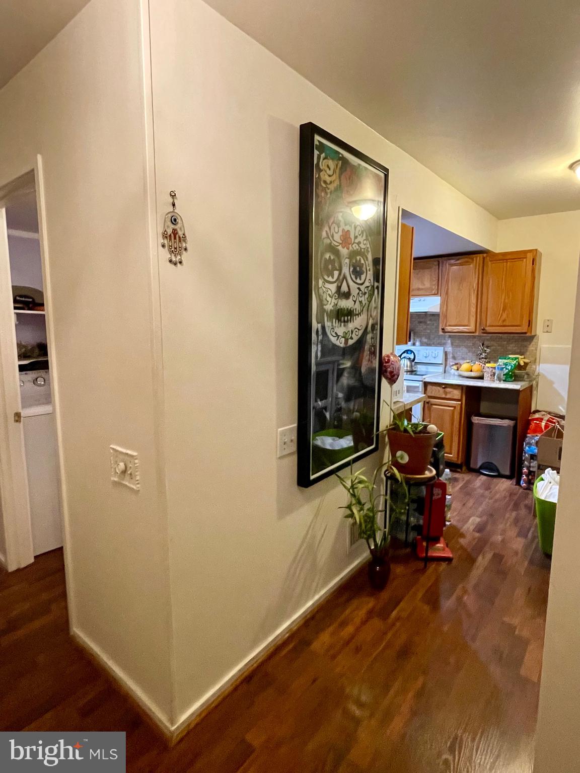 MARYLAND PLACE - Residential