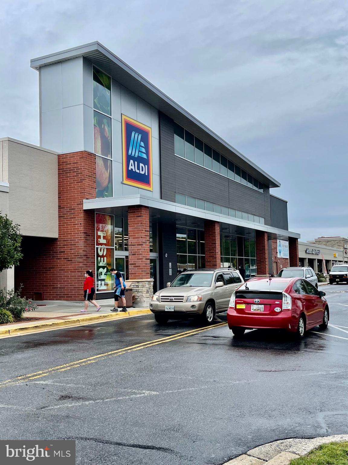 MARYLAND PLACE - Residential