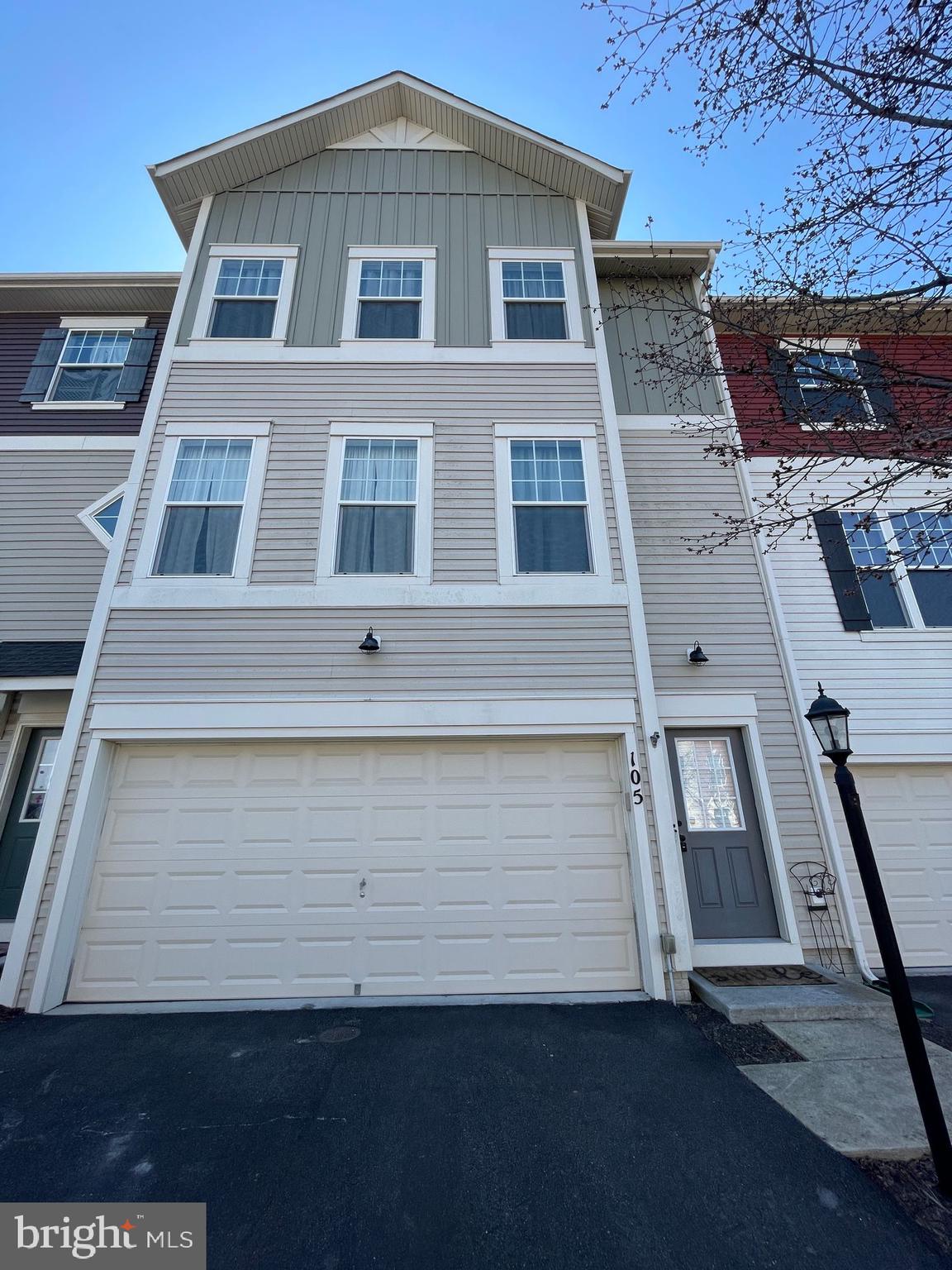 SNOWDEN BRIDGE - Residential Lease