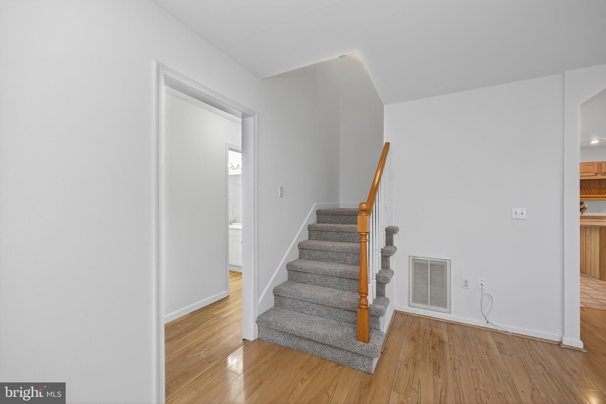 HEATHER GLEN - Residential