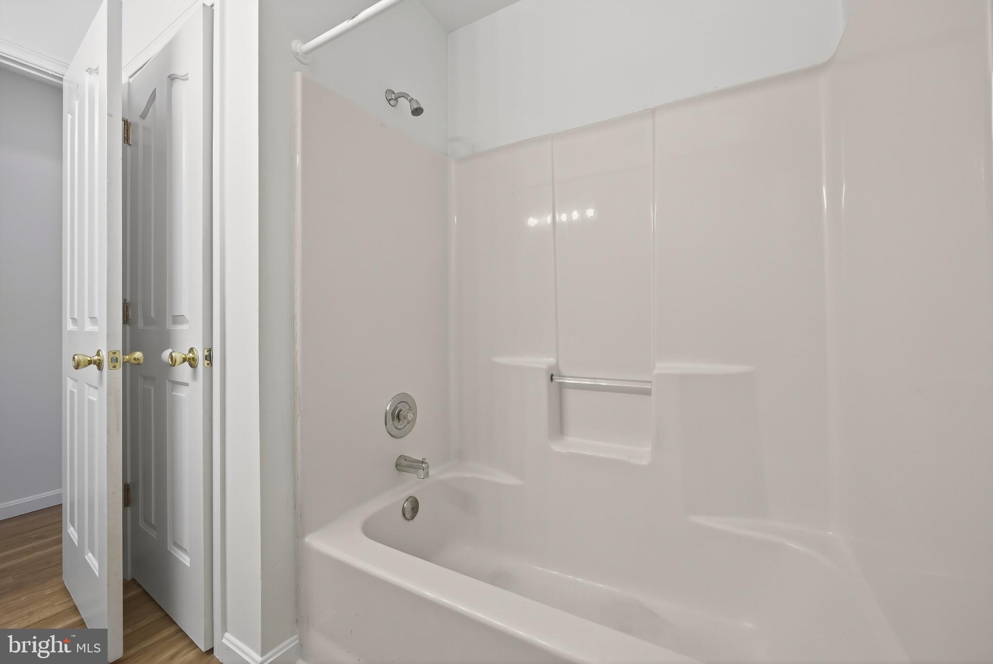 HEATHER GLEN - Residential