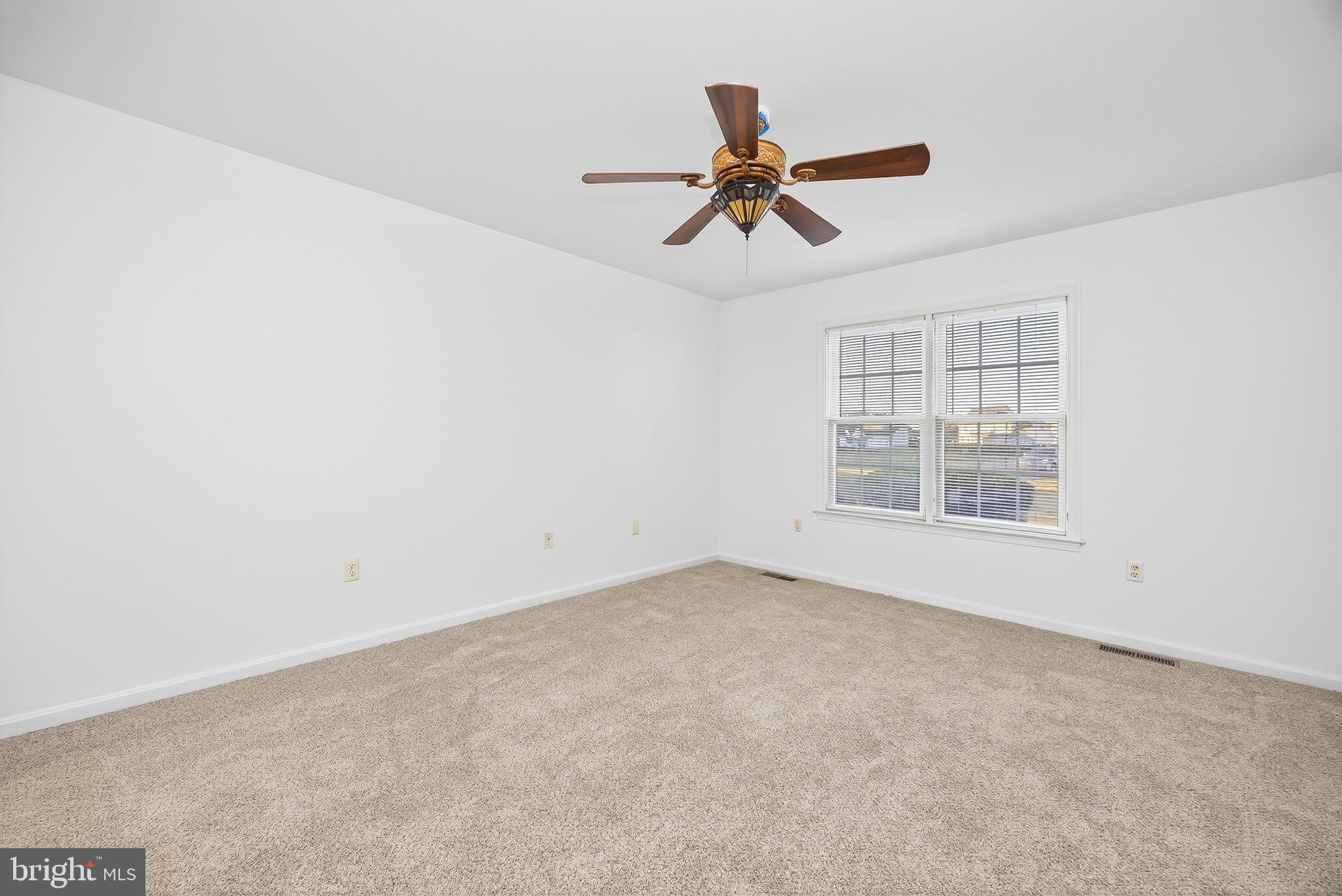 HEATHER GLEN - Residential