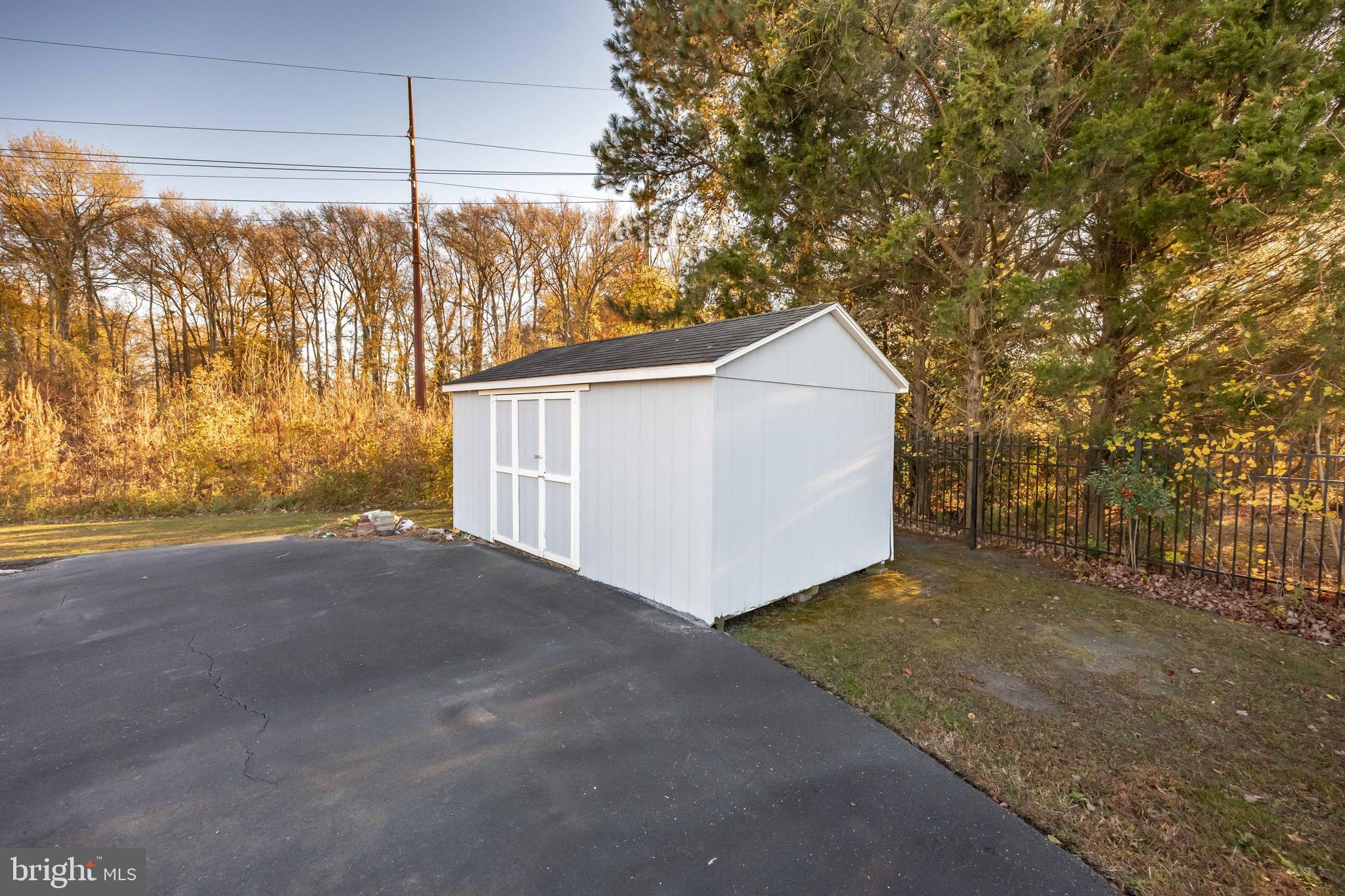 HEATHER GLEN - Residential