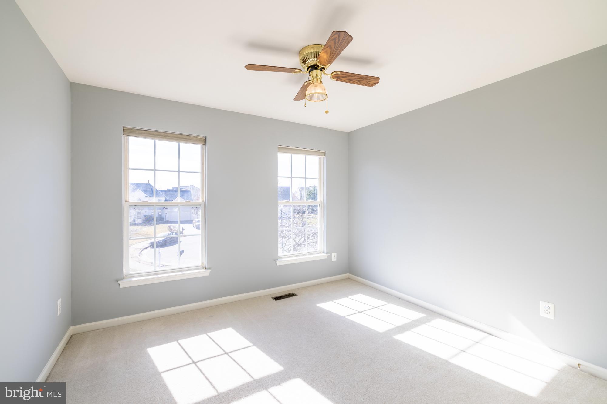 EAST STRATFORD - Residential