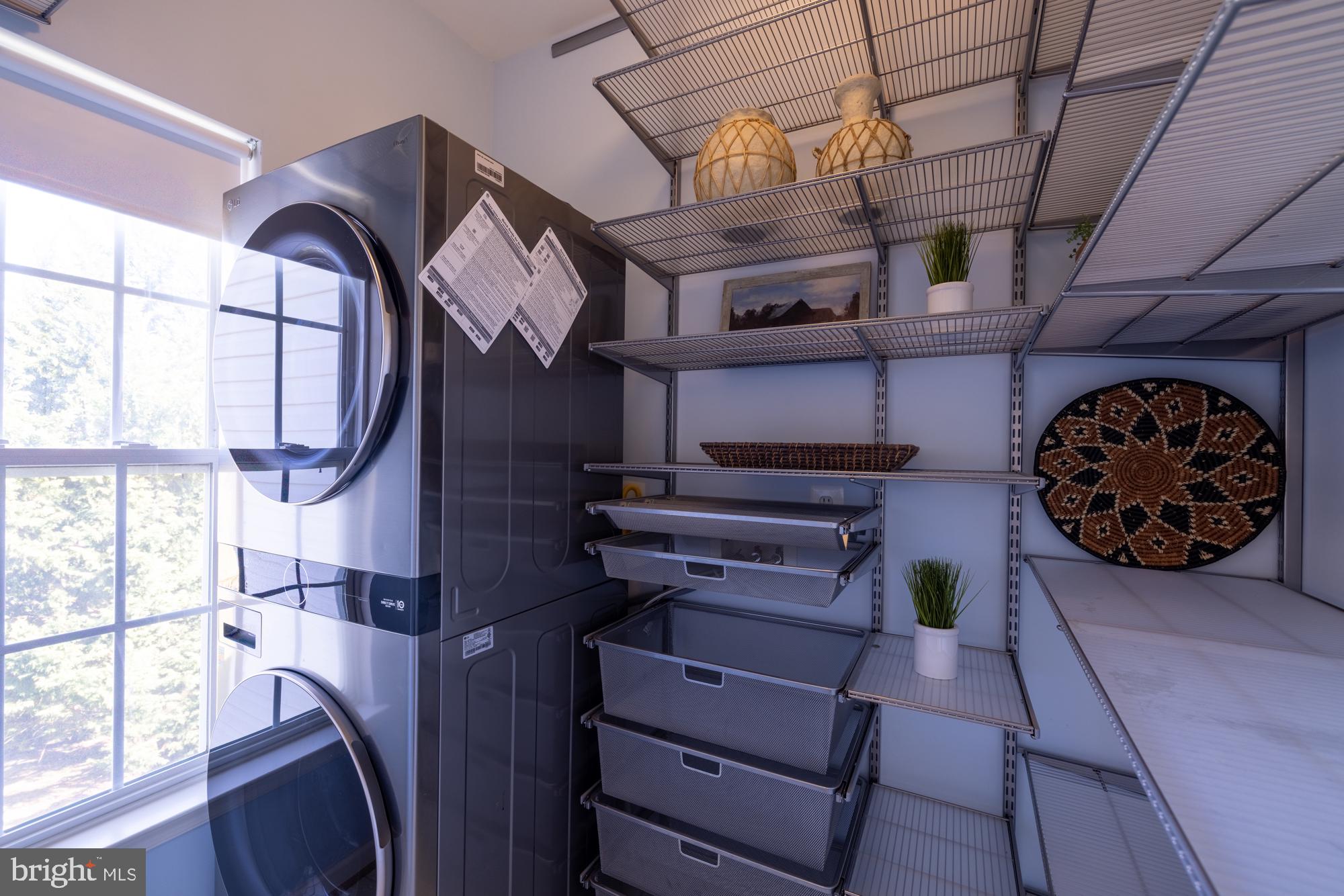 EAST STRATFORD - Residential