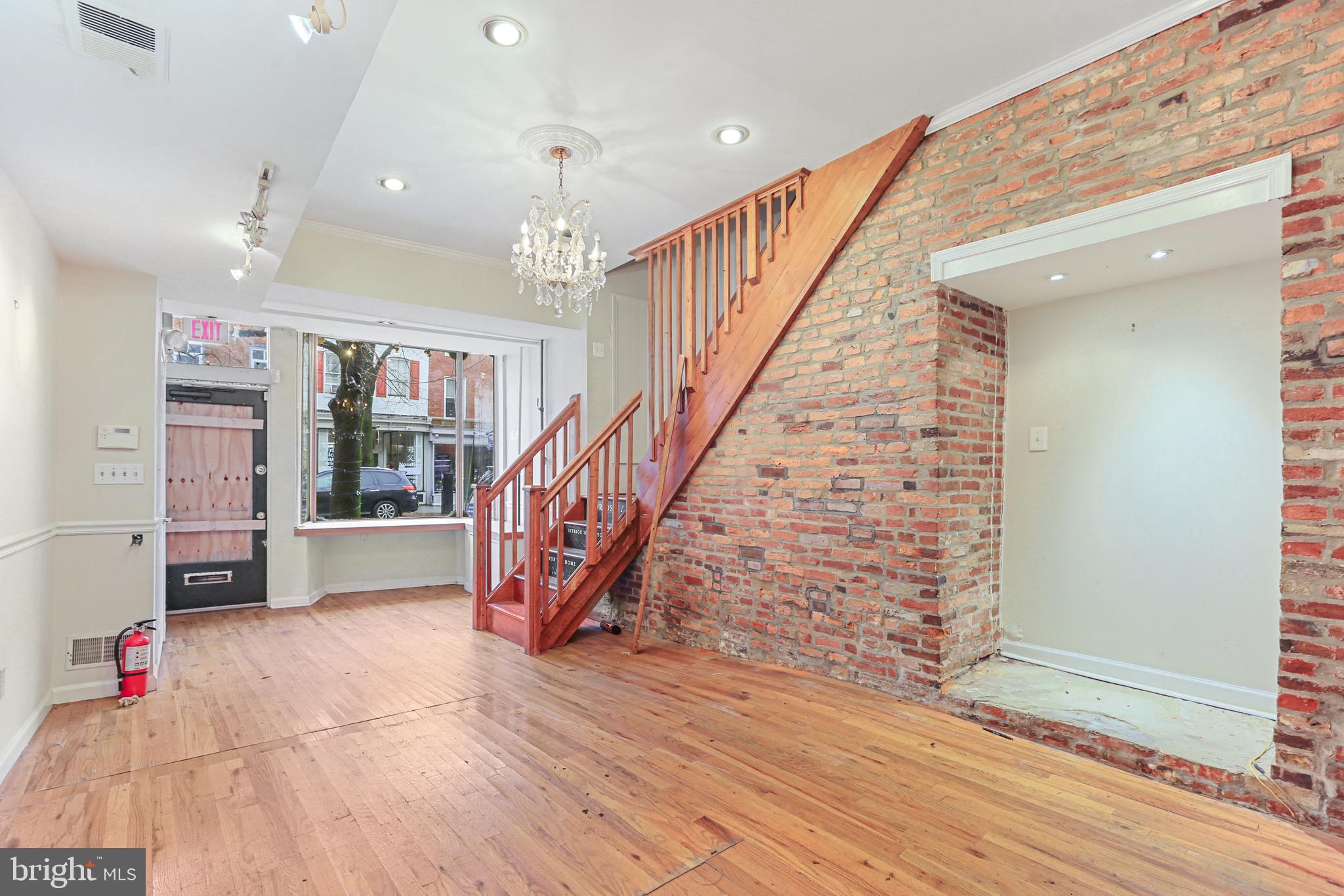 FEDERAL HILL HISTORIC DISTRICT - Commercial Sale