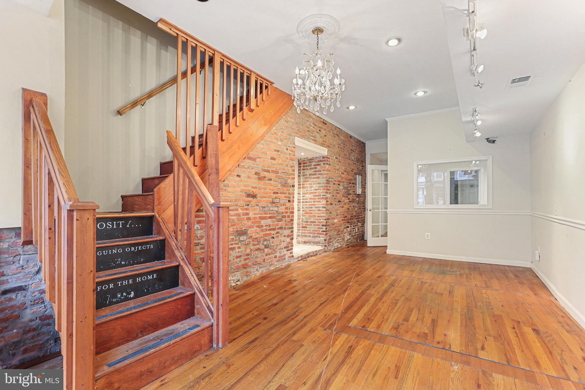 FEDERAL HILL HISTORIC DISTRICT - Commercial Sale