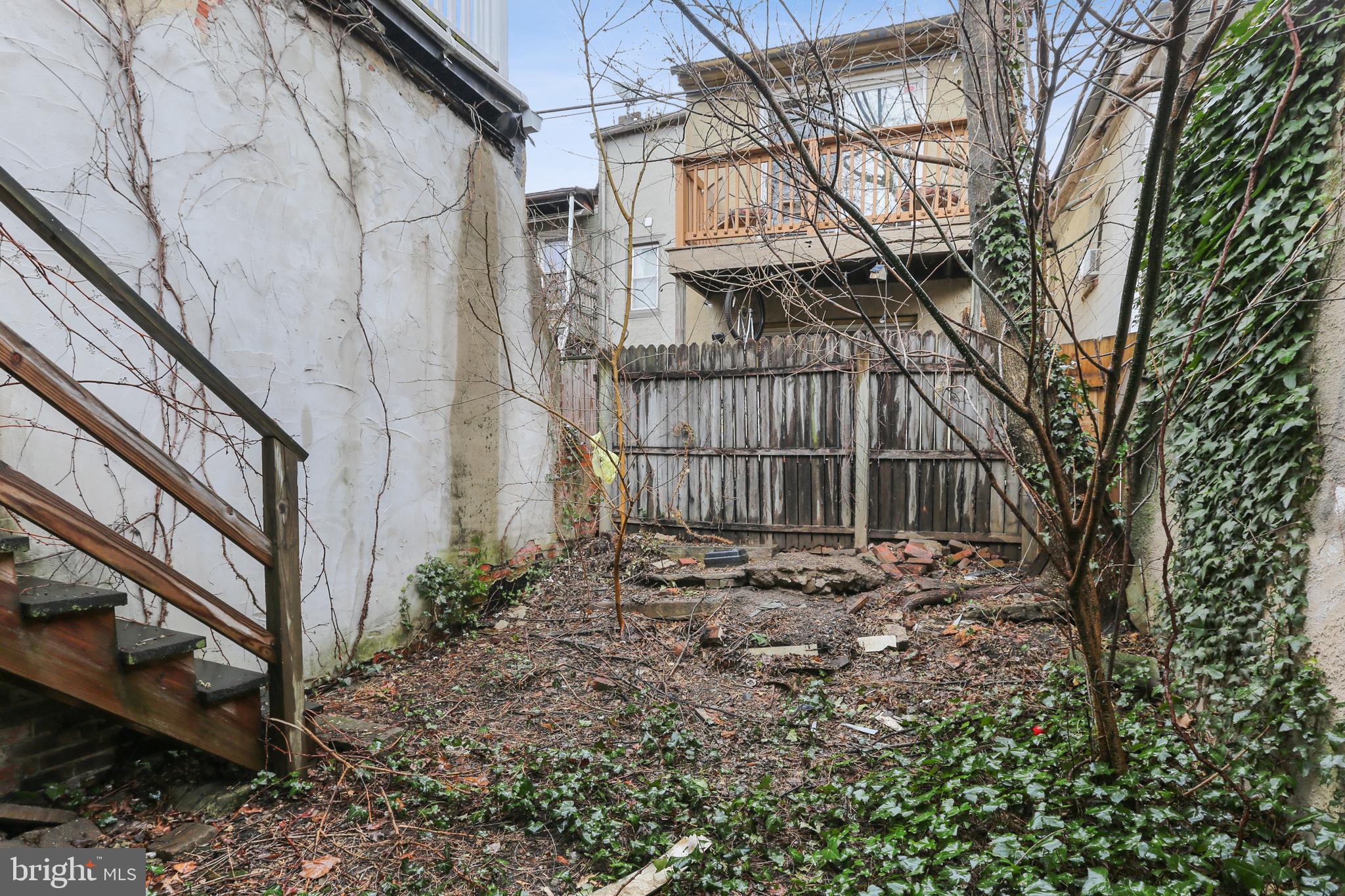 FEDERAL HILL HISTORIC DISTRICT - Commercial Sale