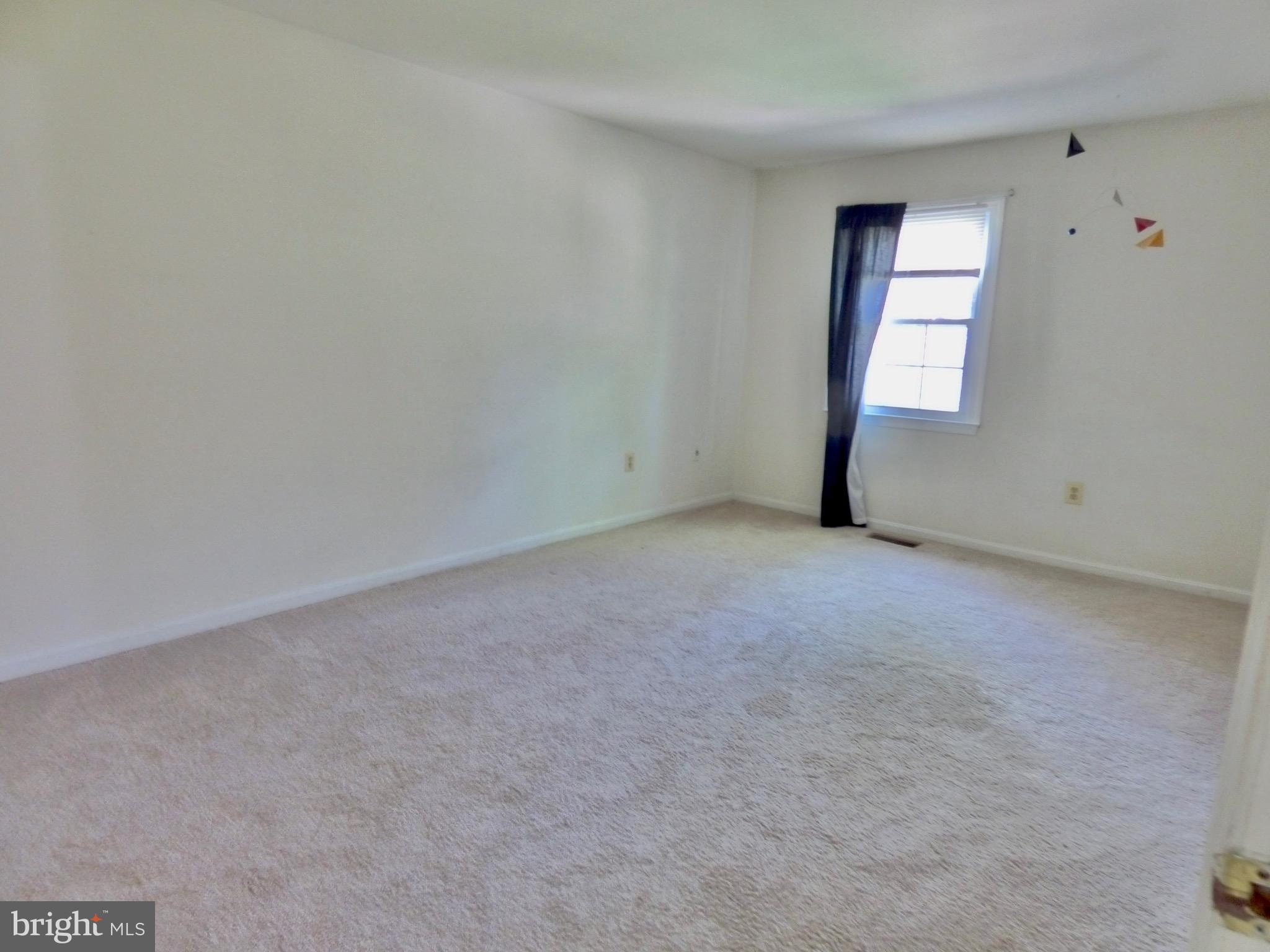 HALLCREST HEIGHTS - Residential Lease