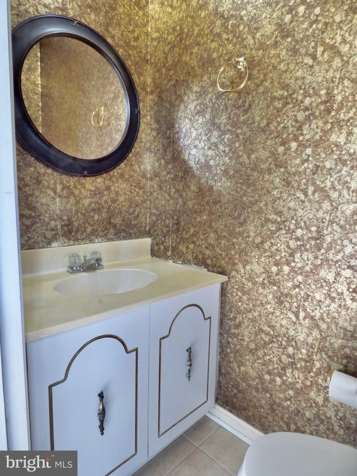 HALLCREST HEIGHTS - Residential Lease