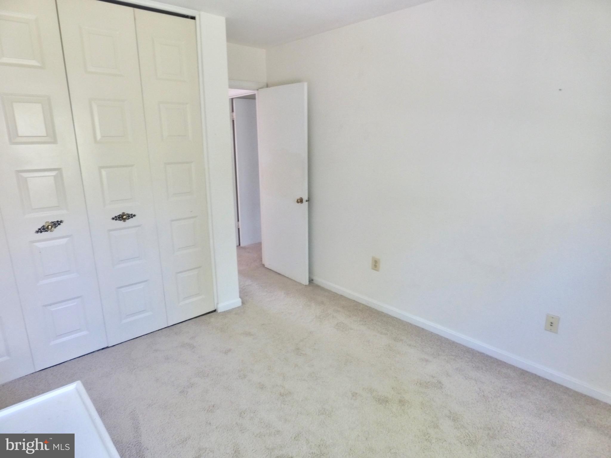 HALLCREST HEIGHTS - Residential Lease