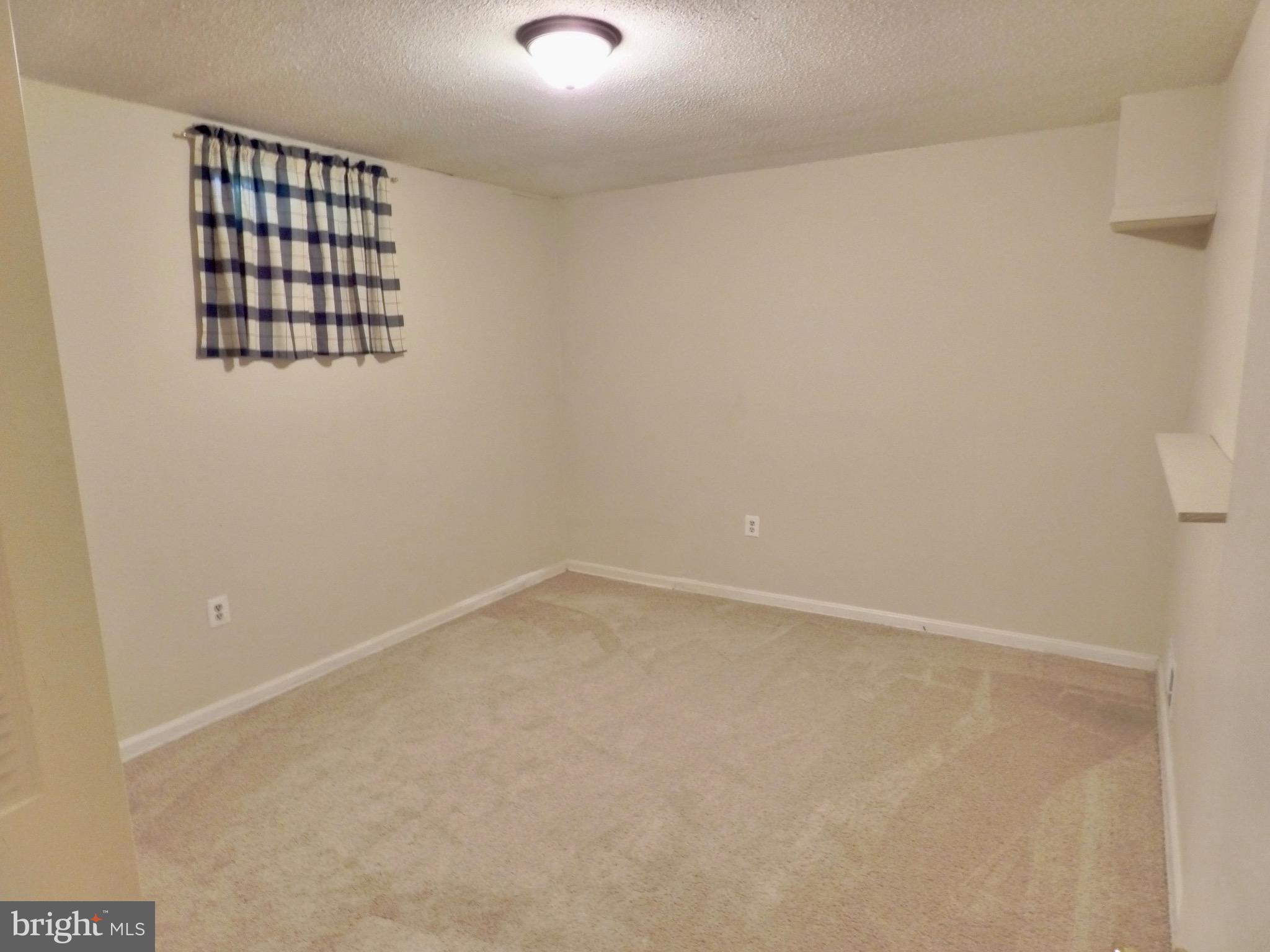 HALLCREST HEIGHTS - Residential Lease