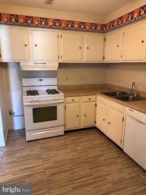 BERKSHIRE ESTATES - Residential