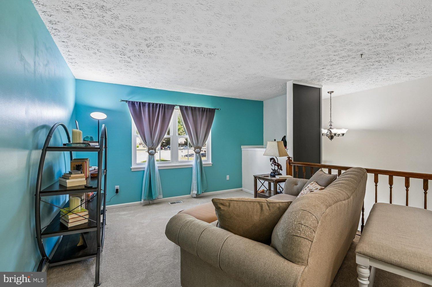 7109 RENWICK COURT