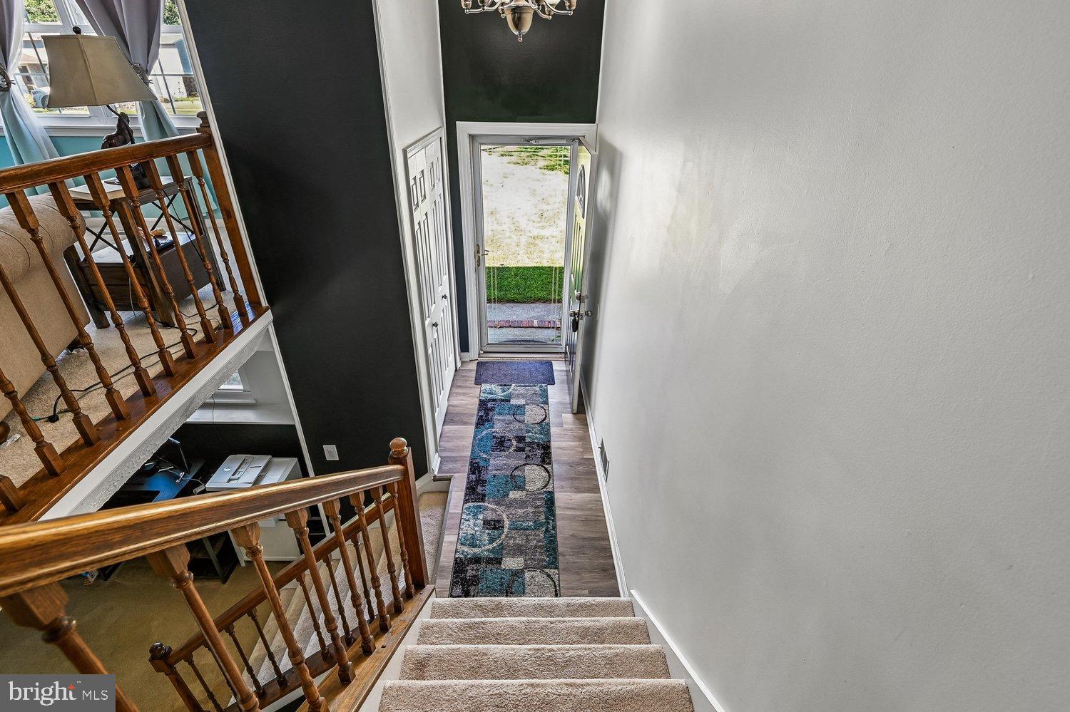 7109 RENWICK COURT