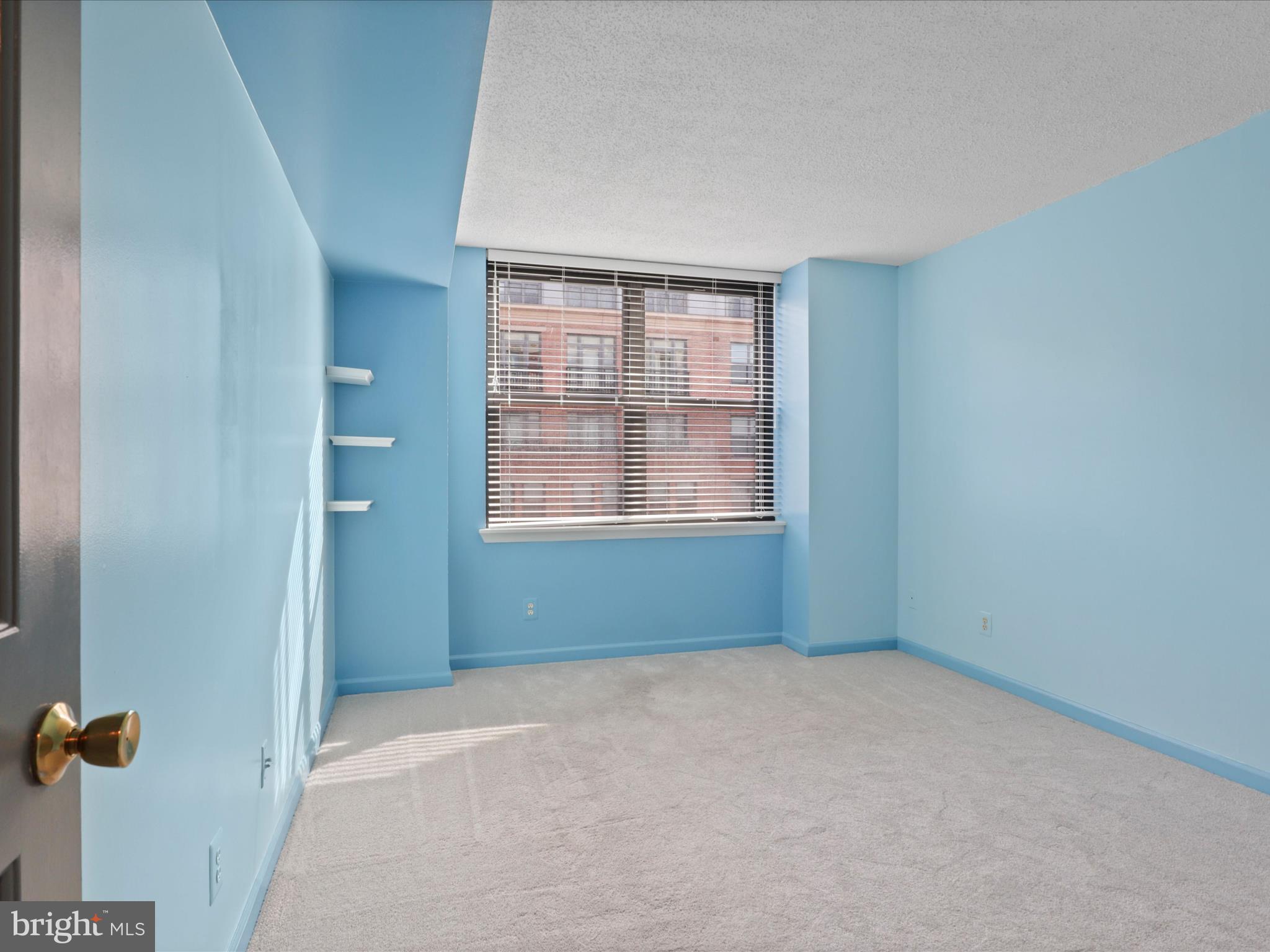 BRADDOCK PLACE - Residential Lease