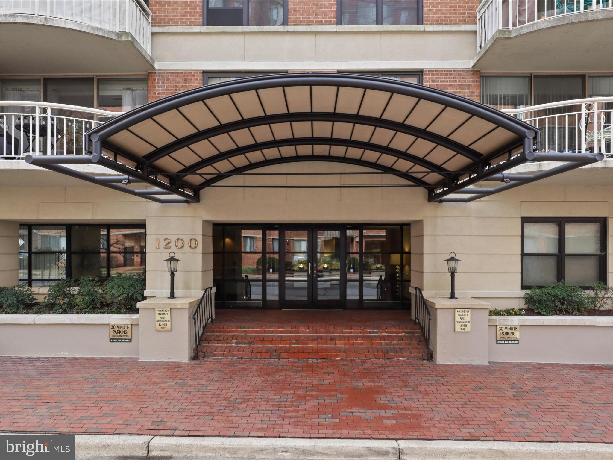 BRADDOCK PLACE - Residential Lease