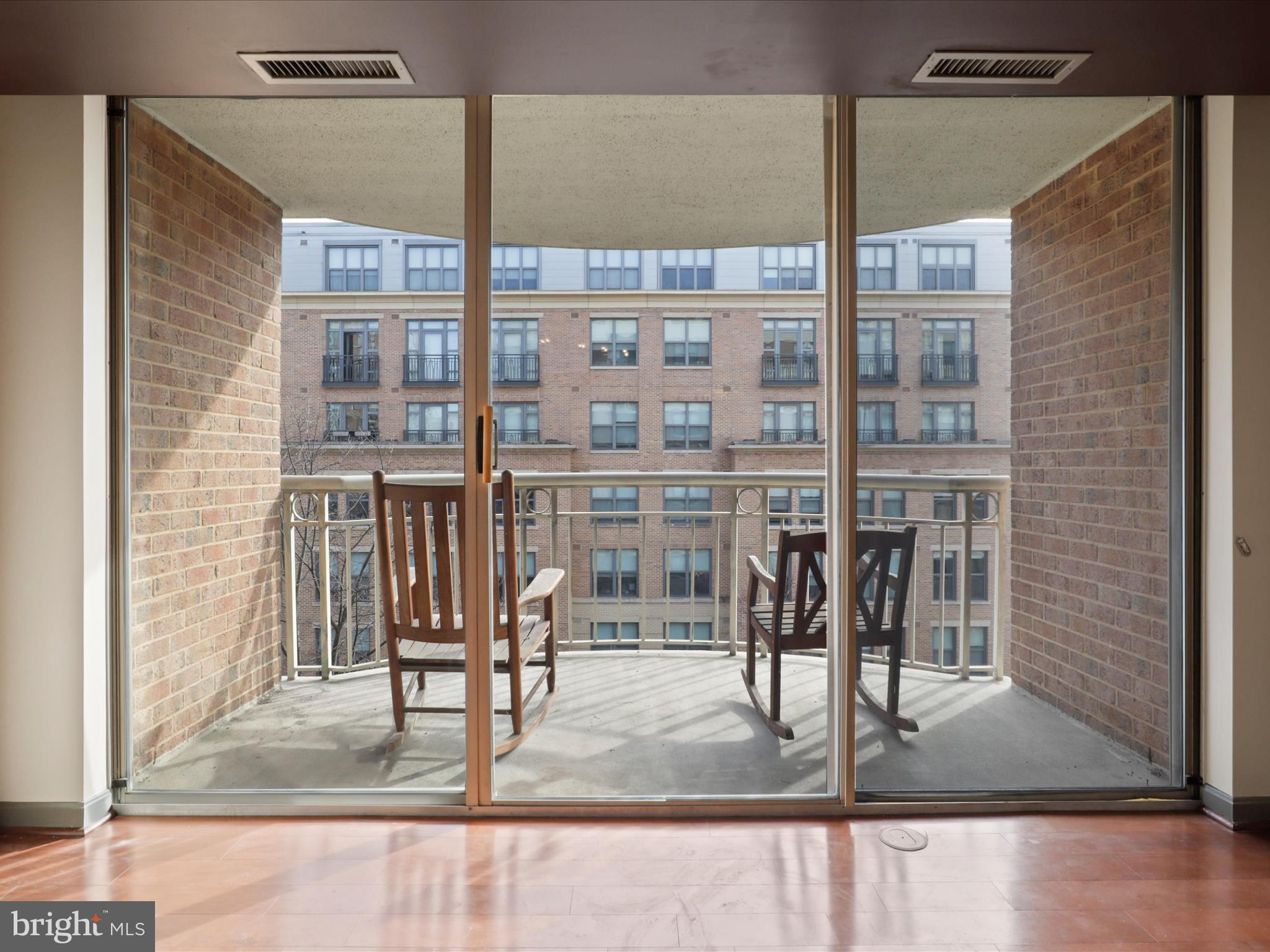 BRADDOCK PLACE - Residential Lease