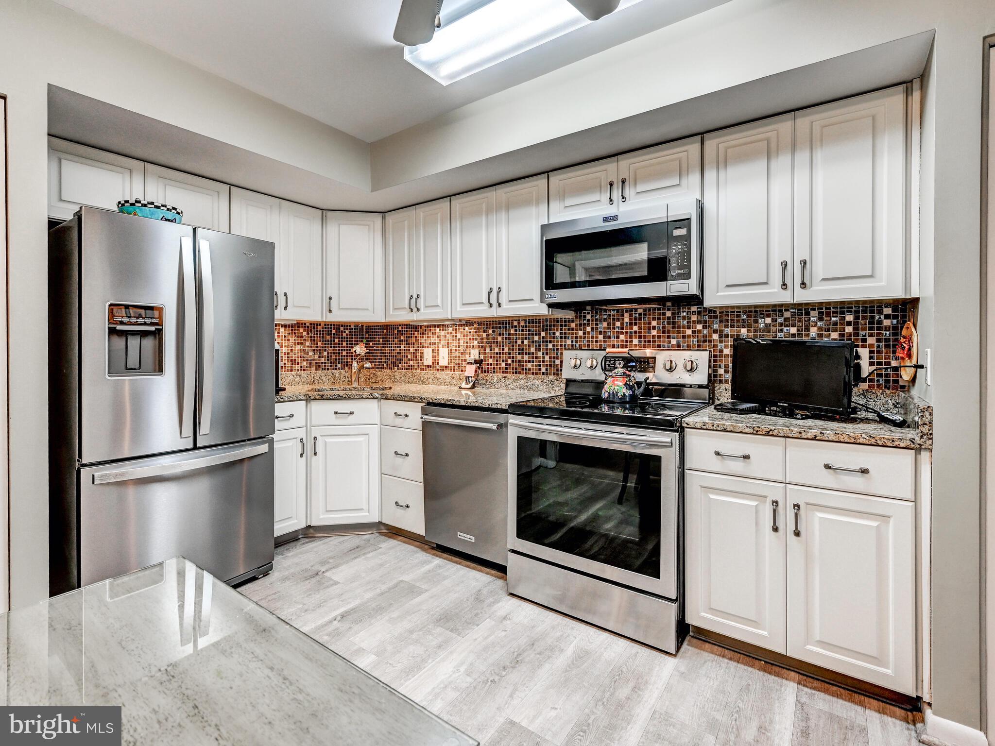 ANNEN WOODS - Residential