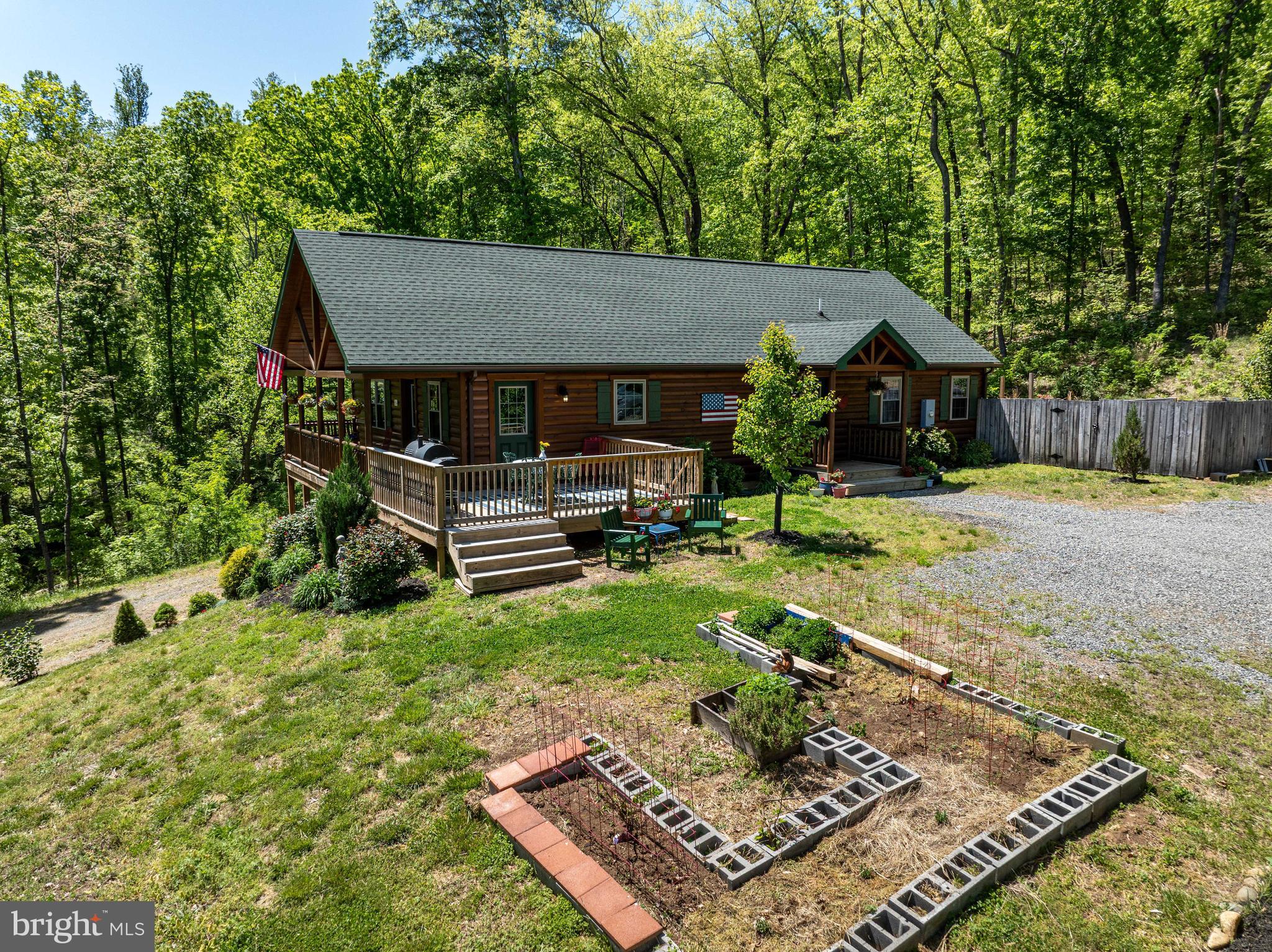 2899 SEVILLE ROAD
