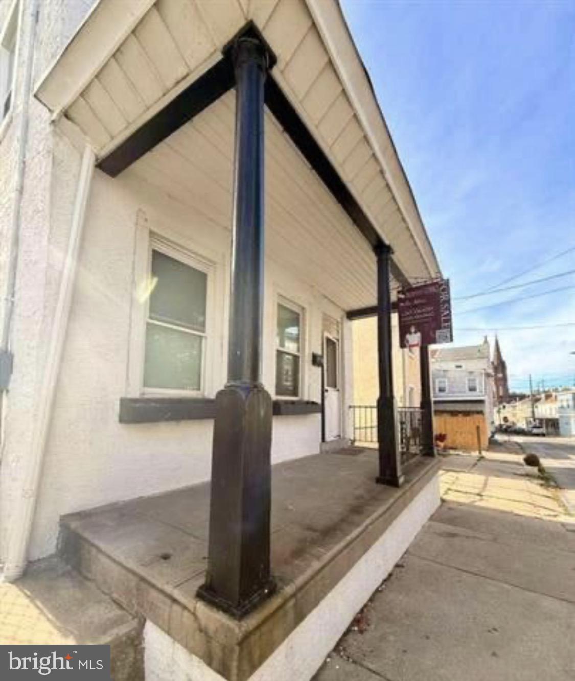 193 DUPONT STREET