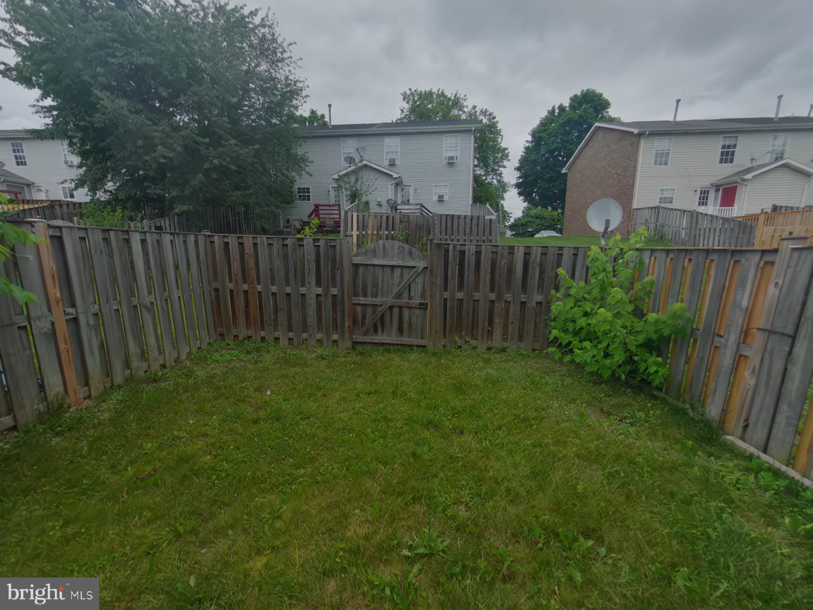 BROOKLAND HEIGHTS - Residential Lease