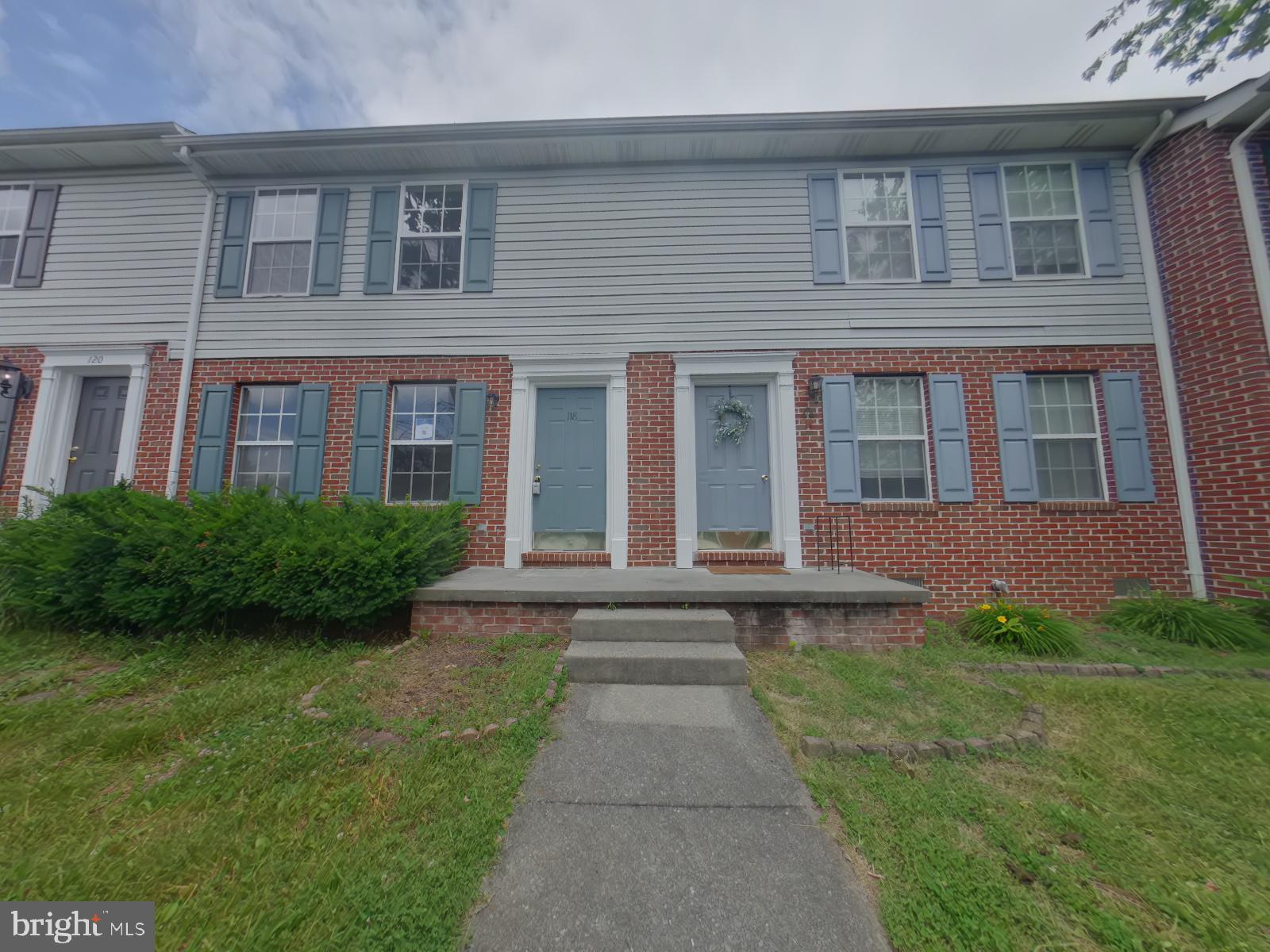 BROOKLAND HEIGHTS - Residential Lease