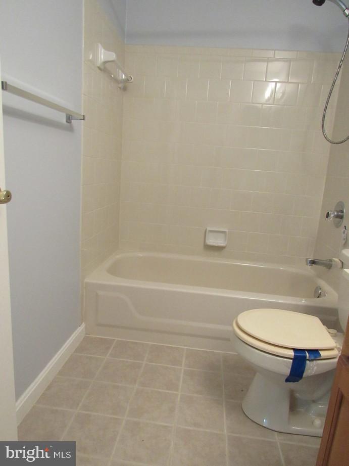 THE POINTE - Residential