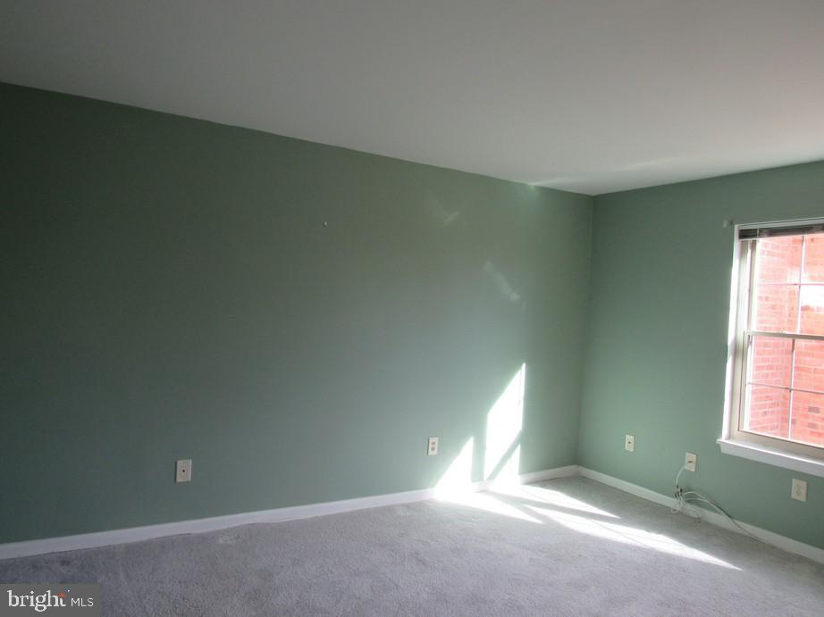 THE POINTE - Residential