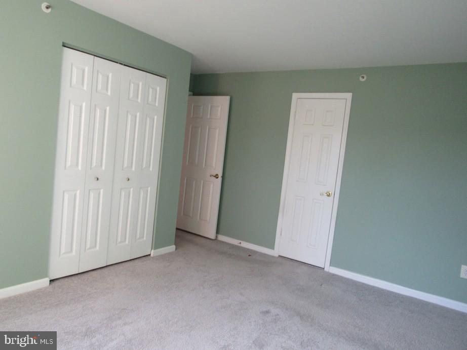 THE POINTE - Residential