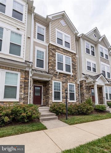 BRAMBLETON - Residential Lease