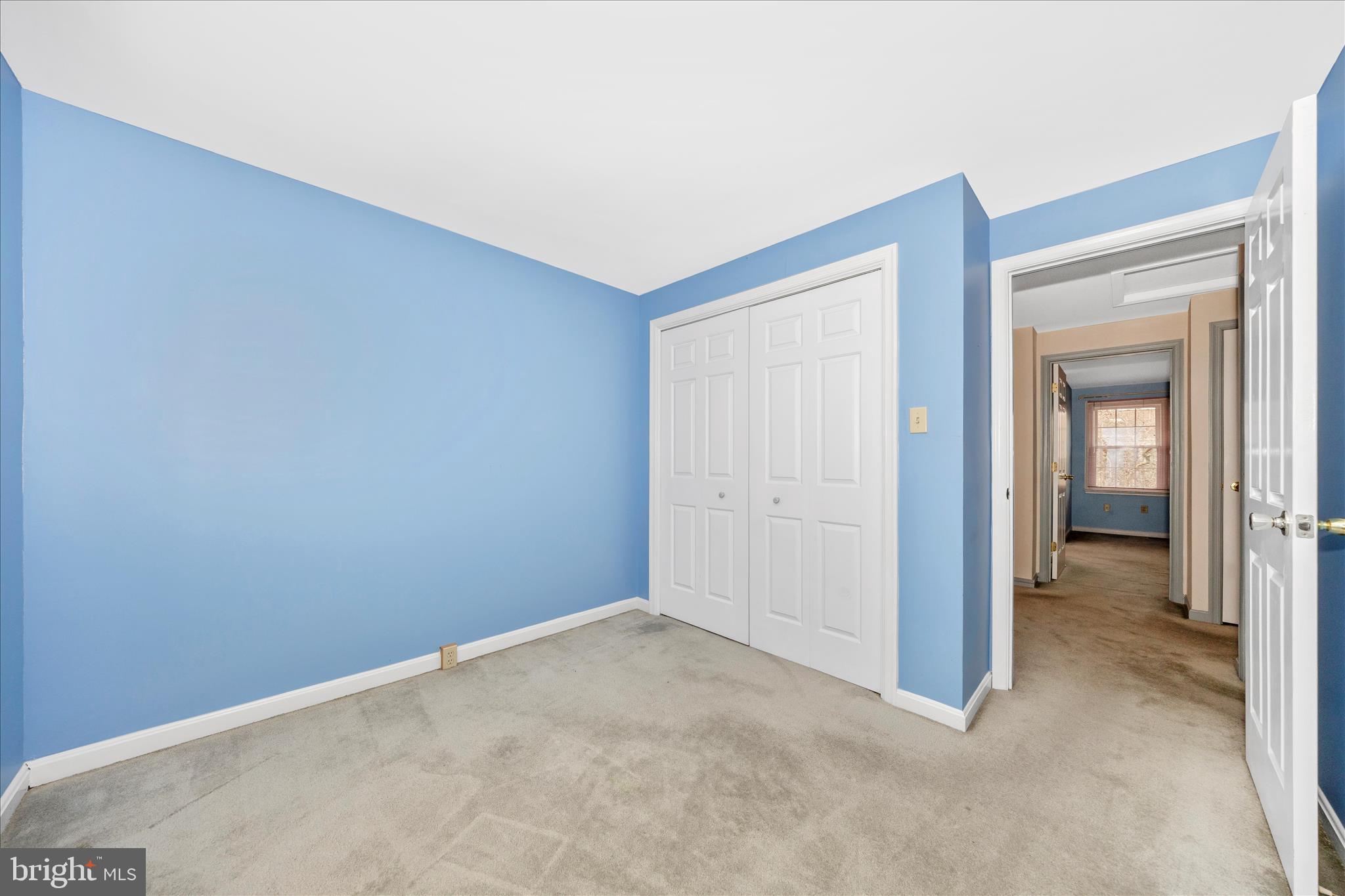 WATERSIDE - Residential