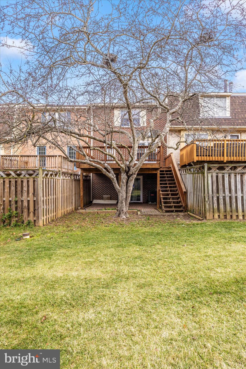 WATERSIDE - Residential