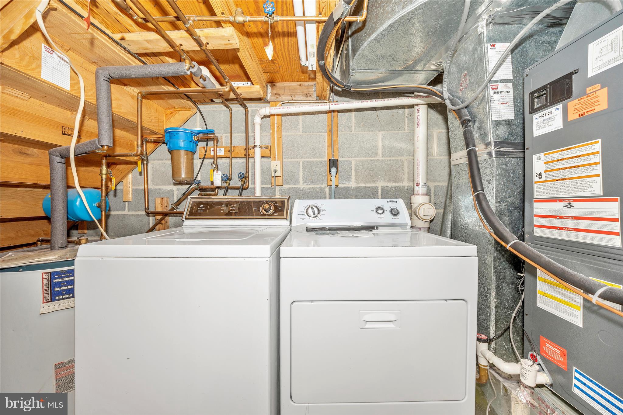 WATERSIDE - Residential