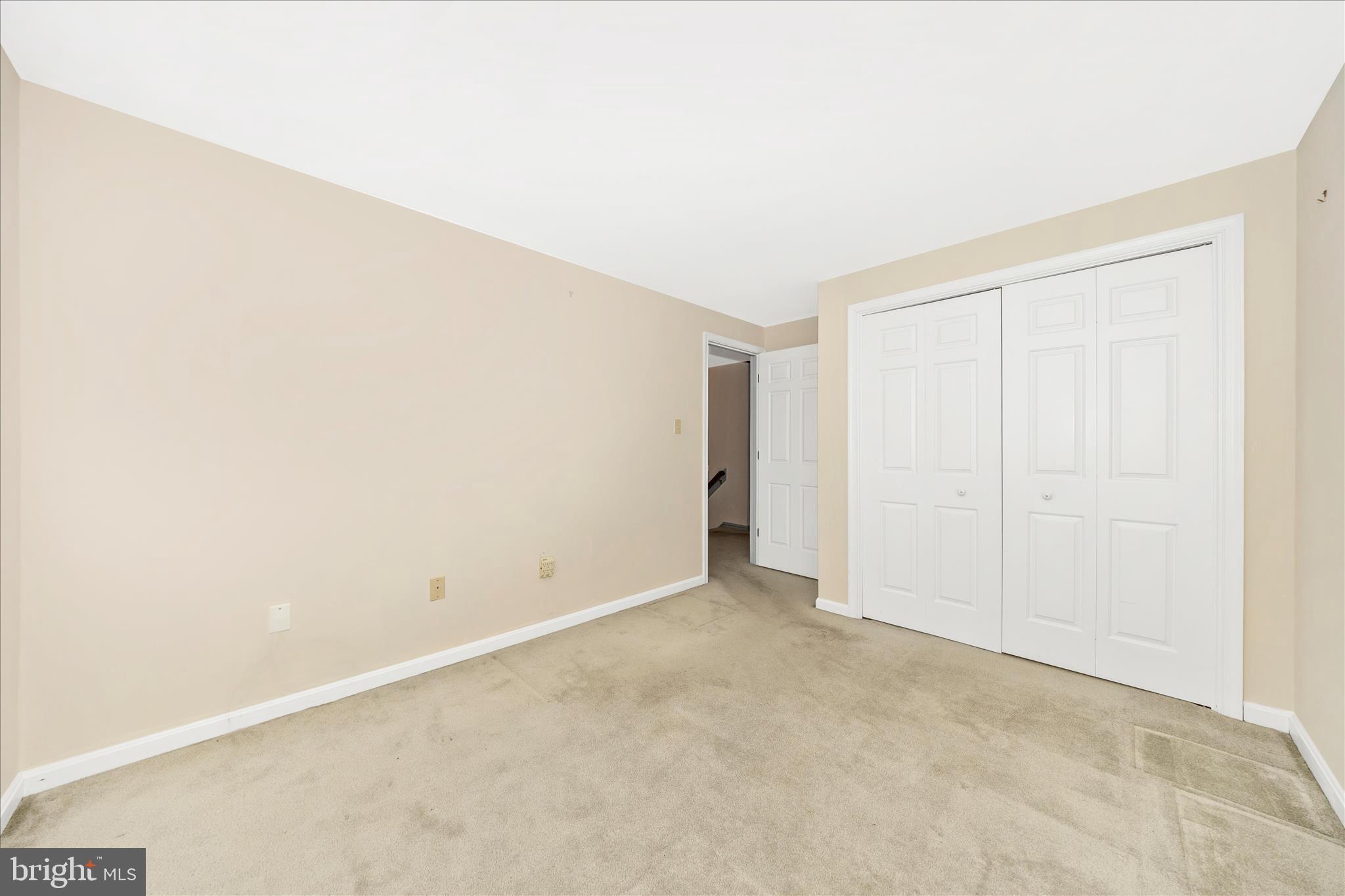 WATERSIDE - Residential