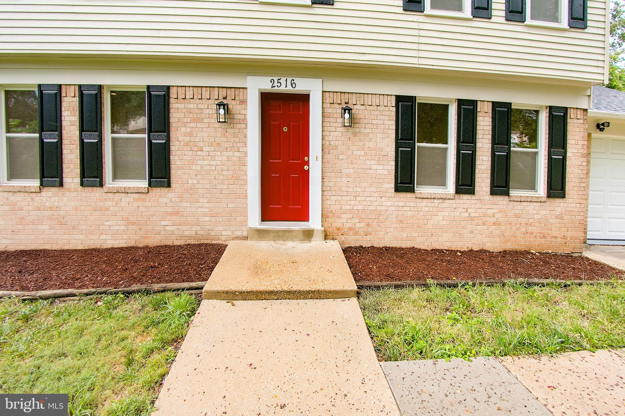 2516 BELLEFIELD COURT