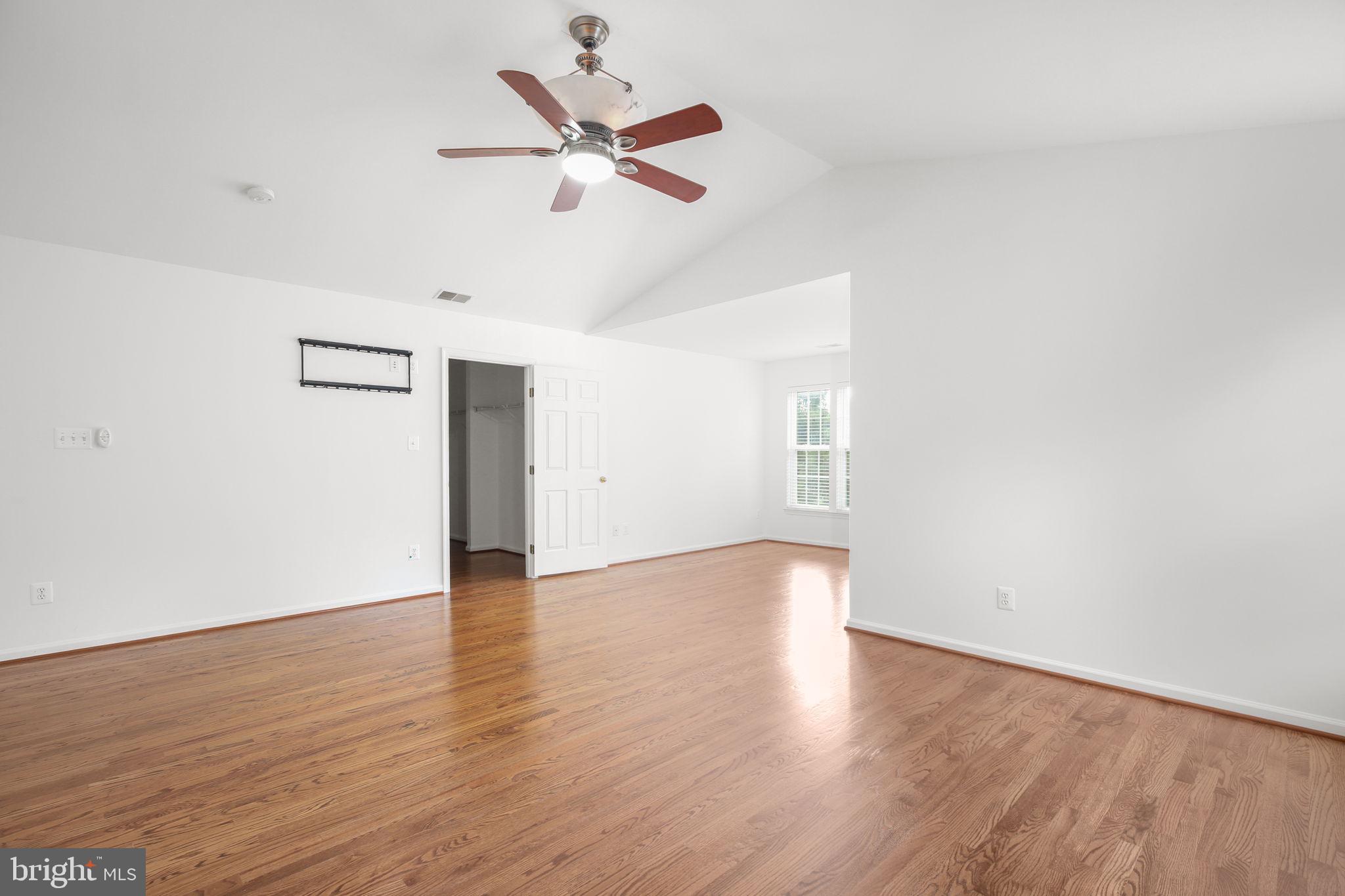 LEELAND STATION - Residential