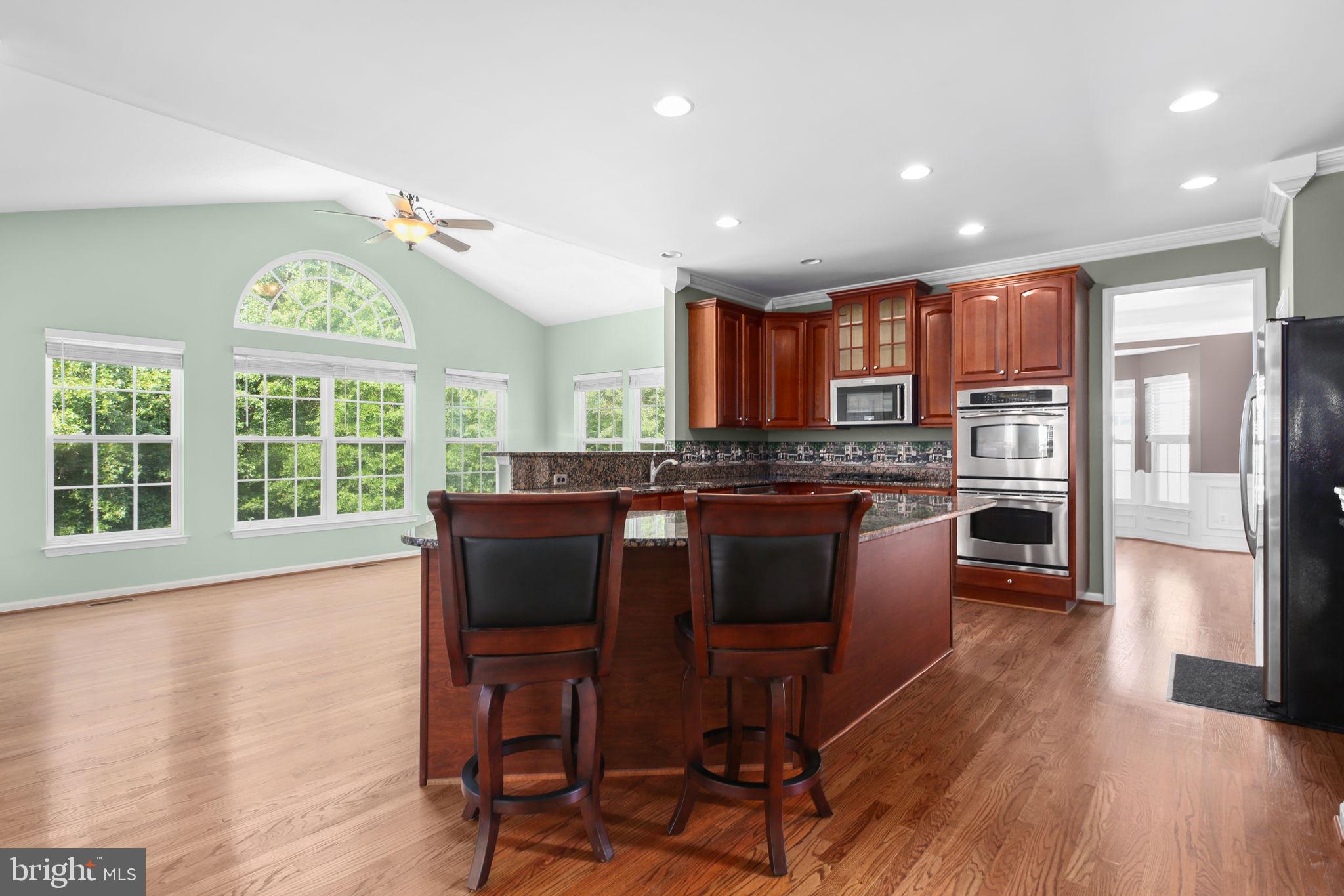 LEELAND STATION - Residential