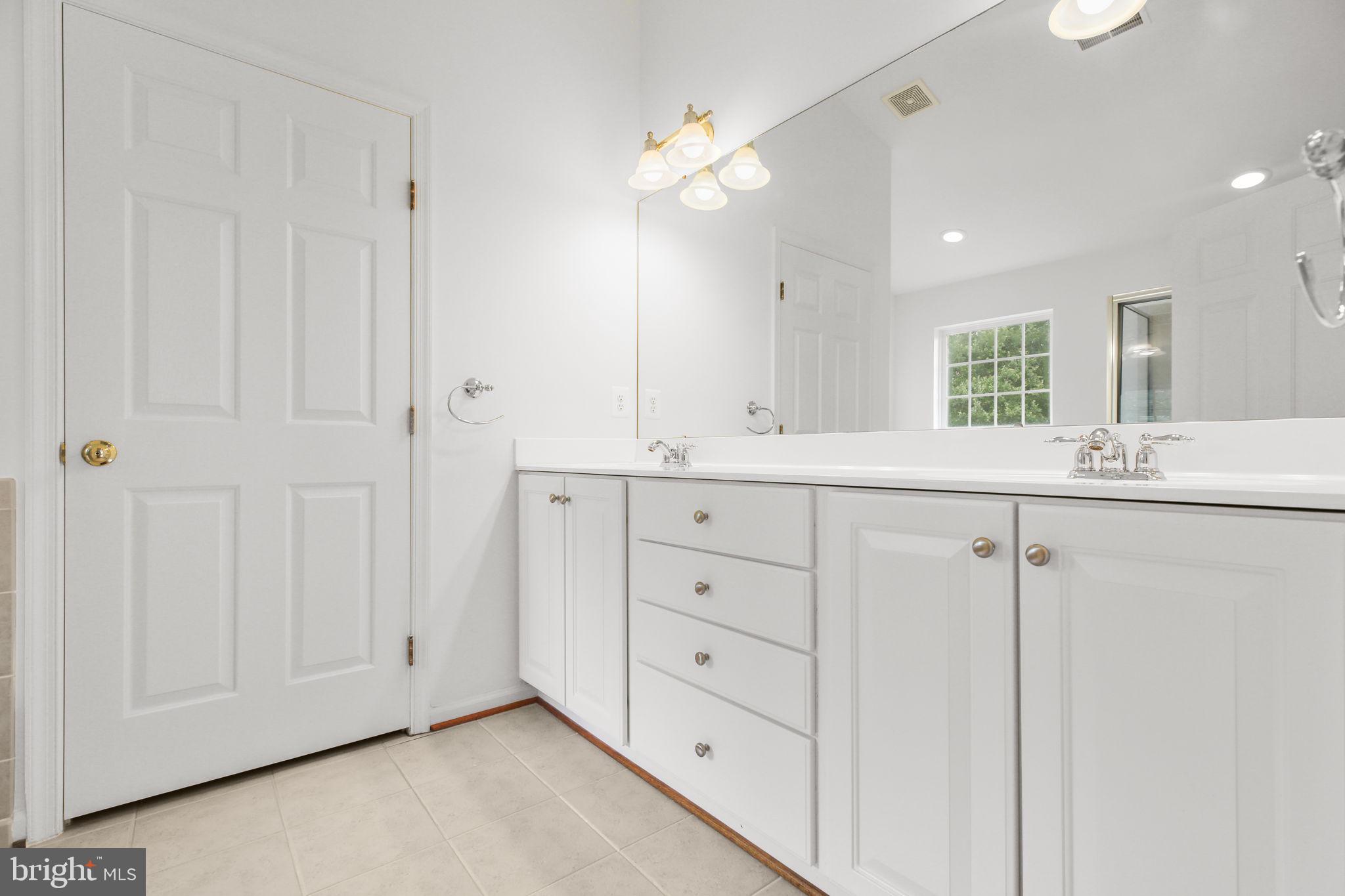 LEELAND STATION - Residential