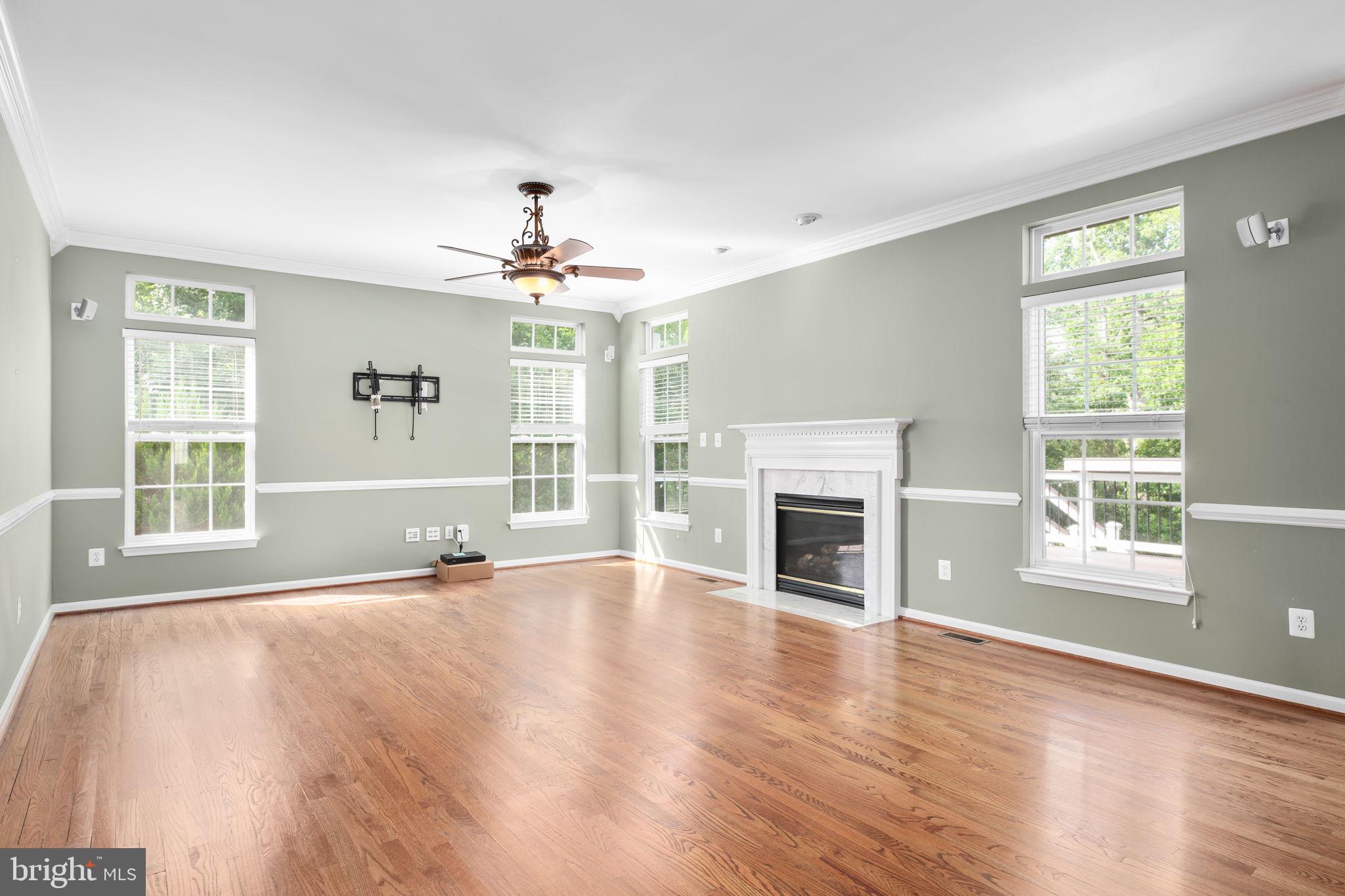 LEELAND STATION - Residential