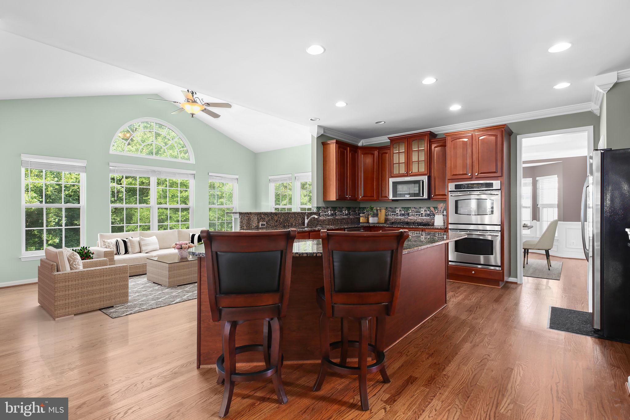 LEELAND STATION - Residential