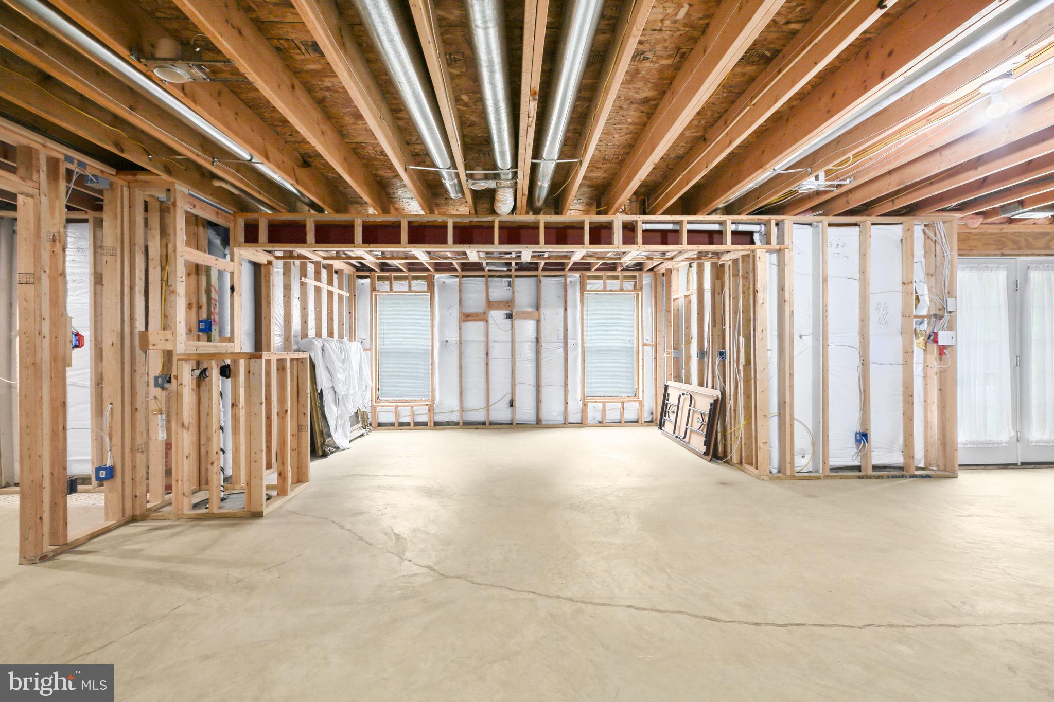 LEELAND STATION - Residential