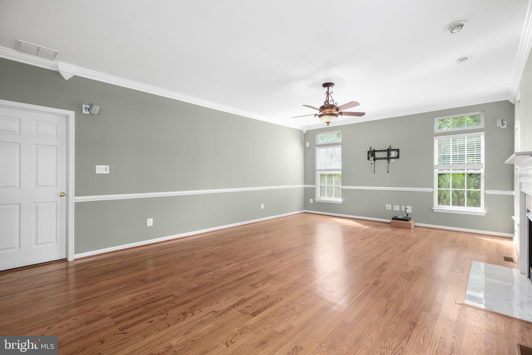 LEELAND STATION - Residential