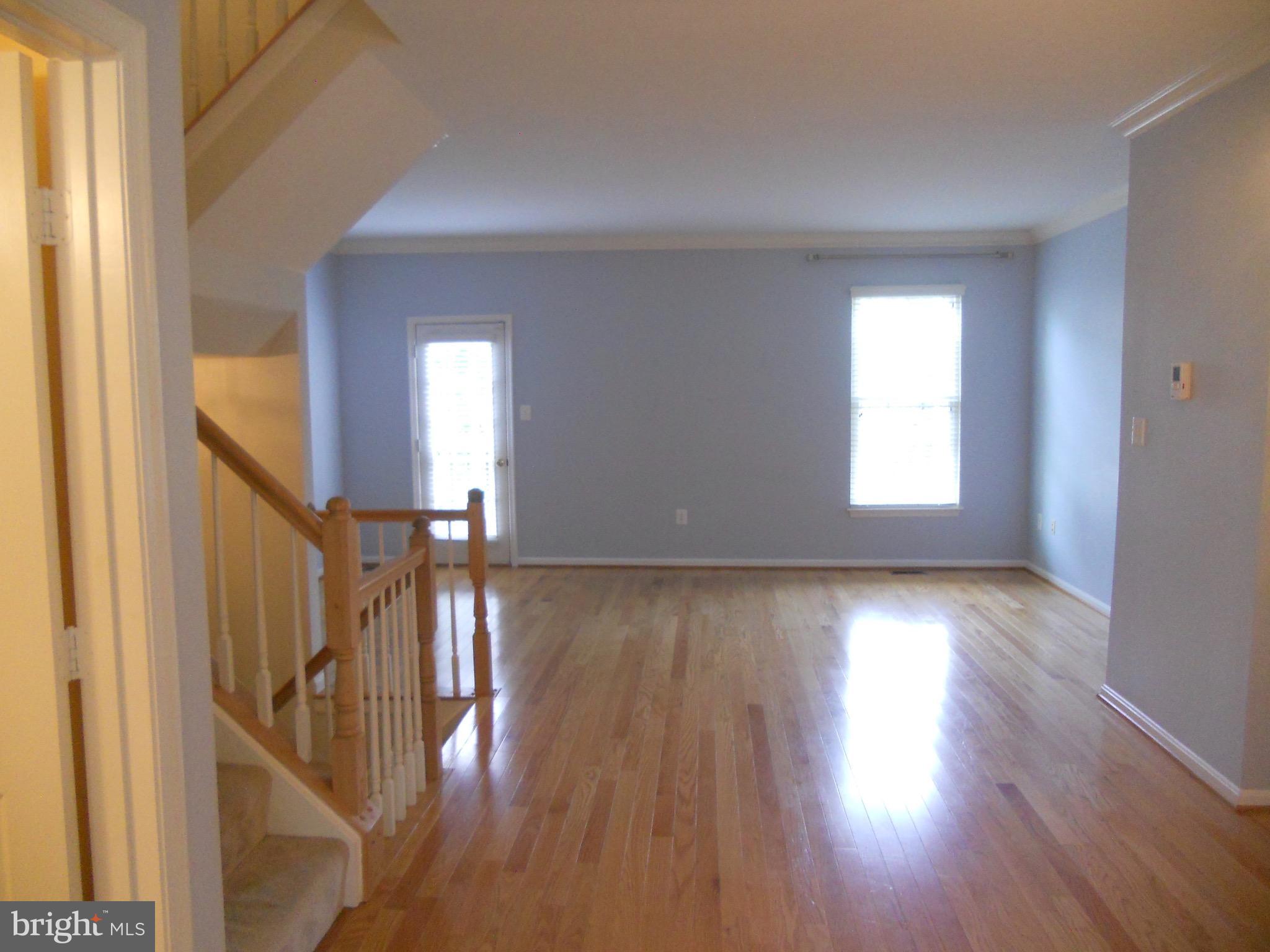 MCNAIR FARMS LANDBAY - Residential Lease