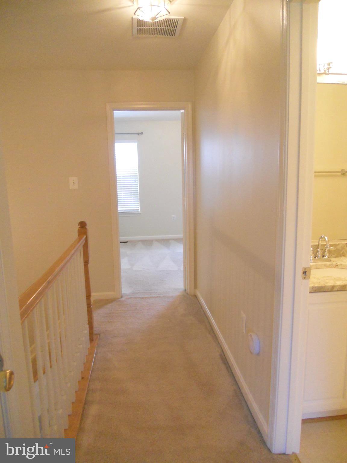 MCNAIR FARMS LANDBAY - Residential Lease