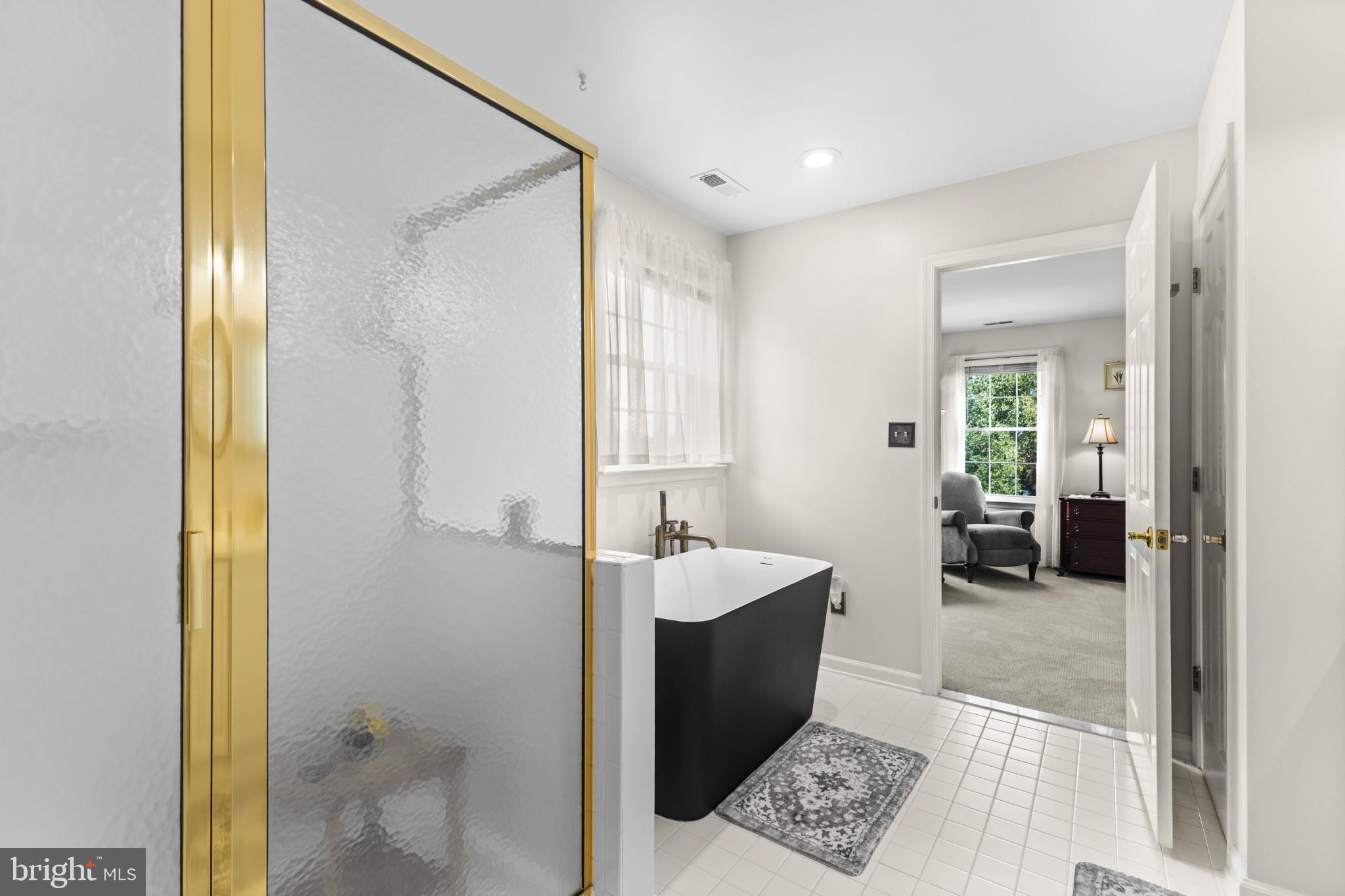 BENTONS PLEASURE - Residential