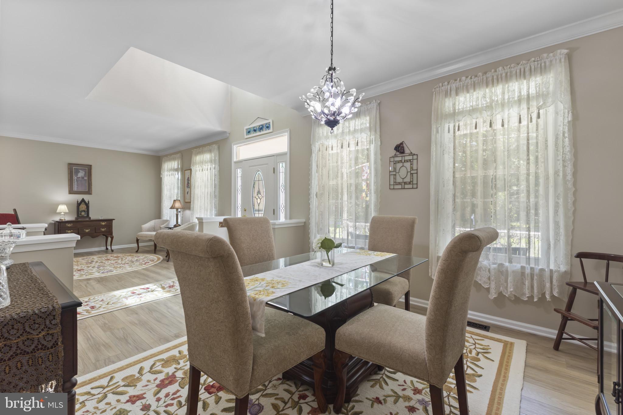 BENTONS PLEASURE - Residential